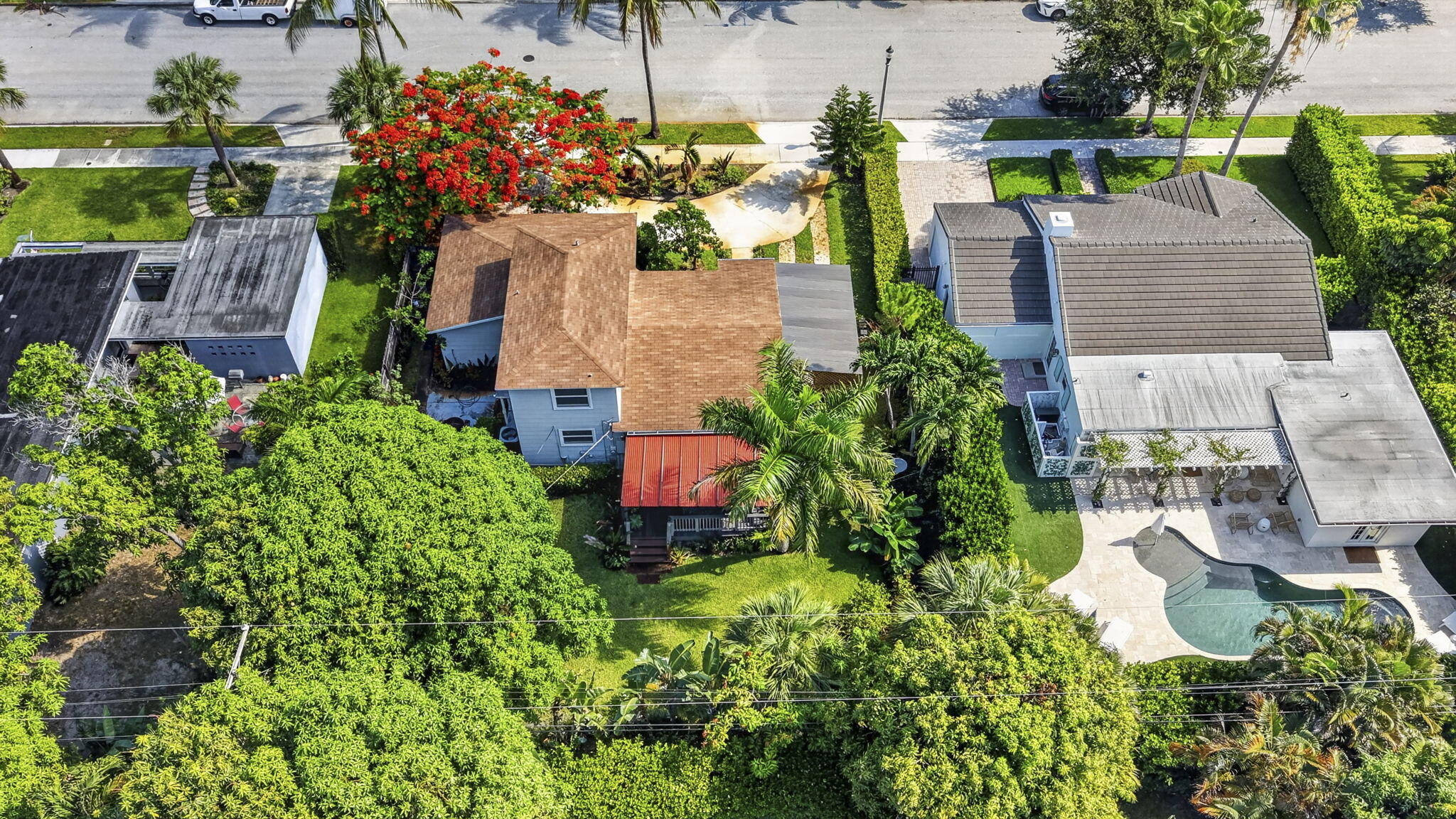 main property photo 47