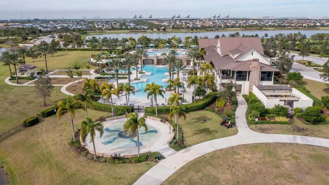 main property photo 59
