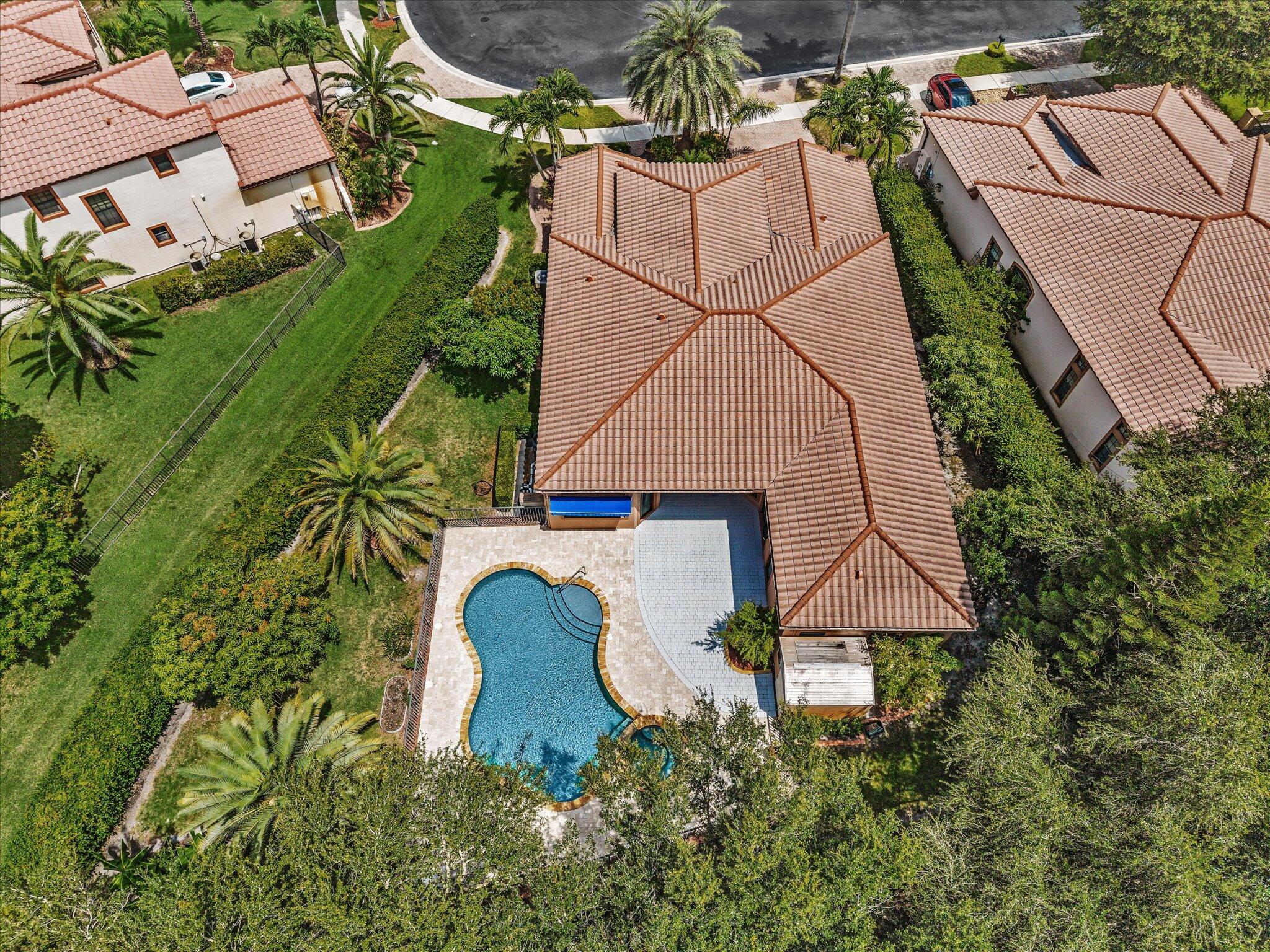 main property photo 70