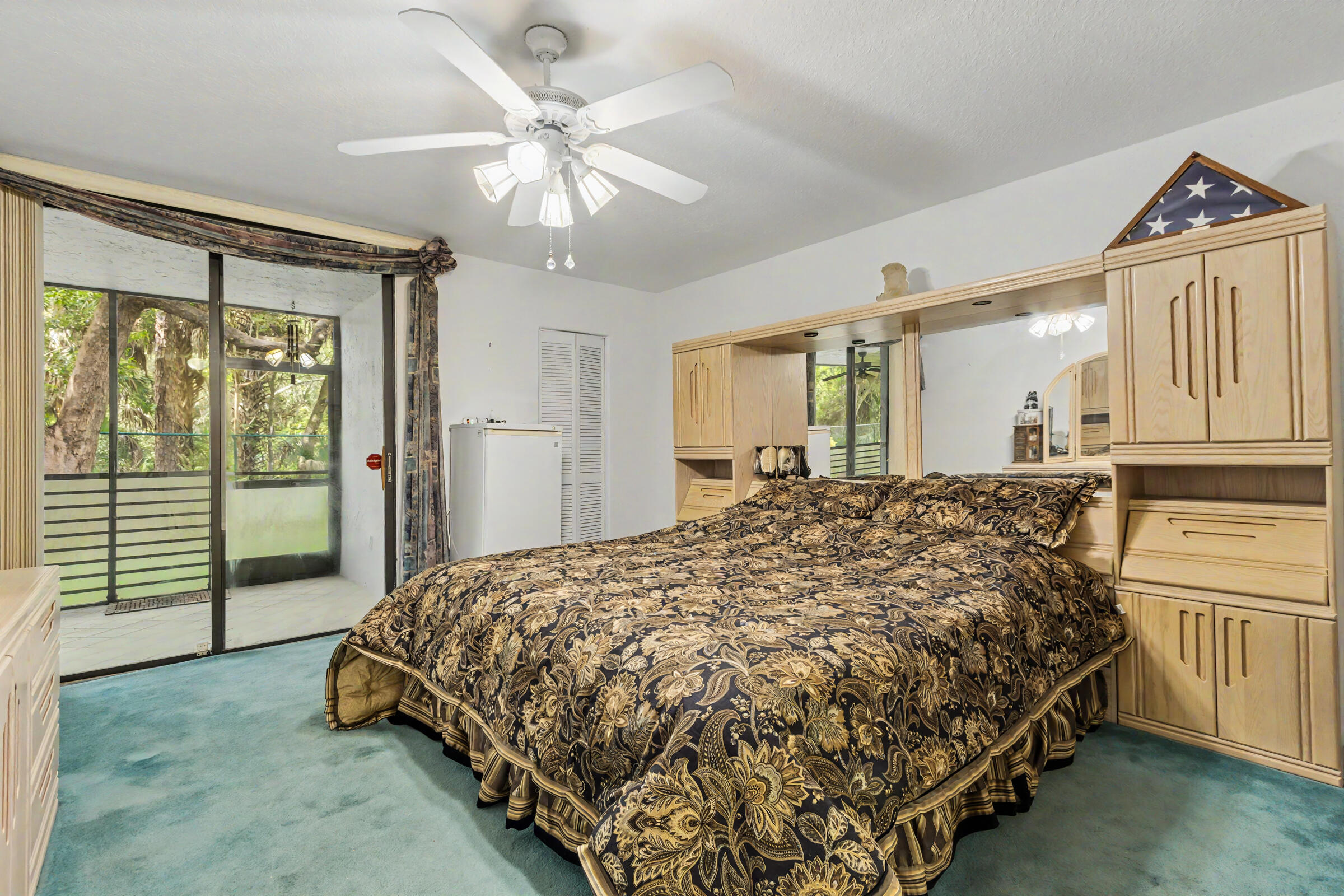 main property photo 37