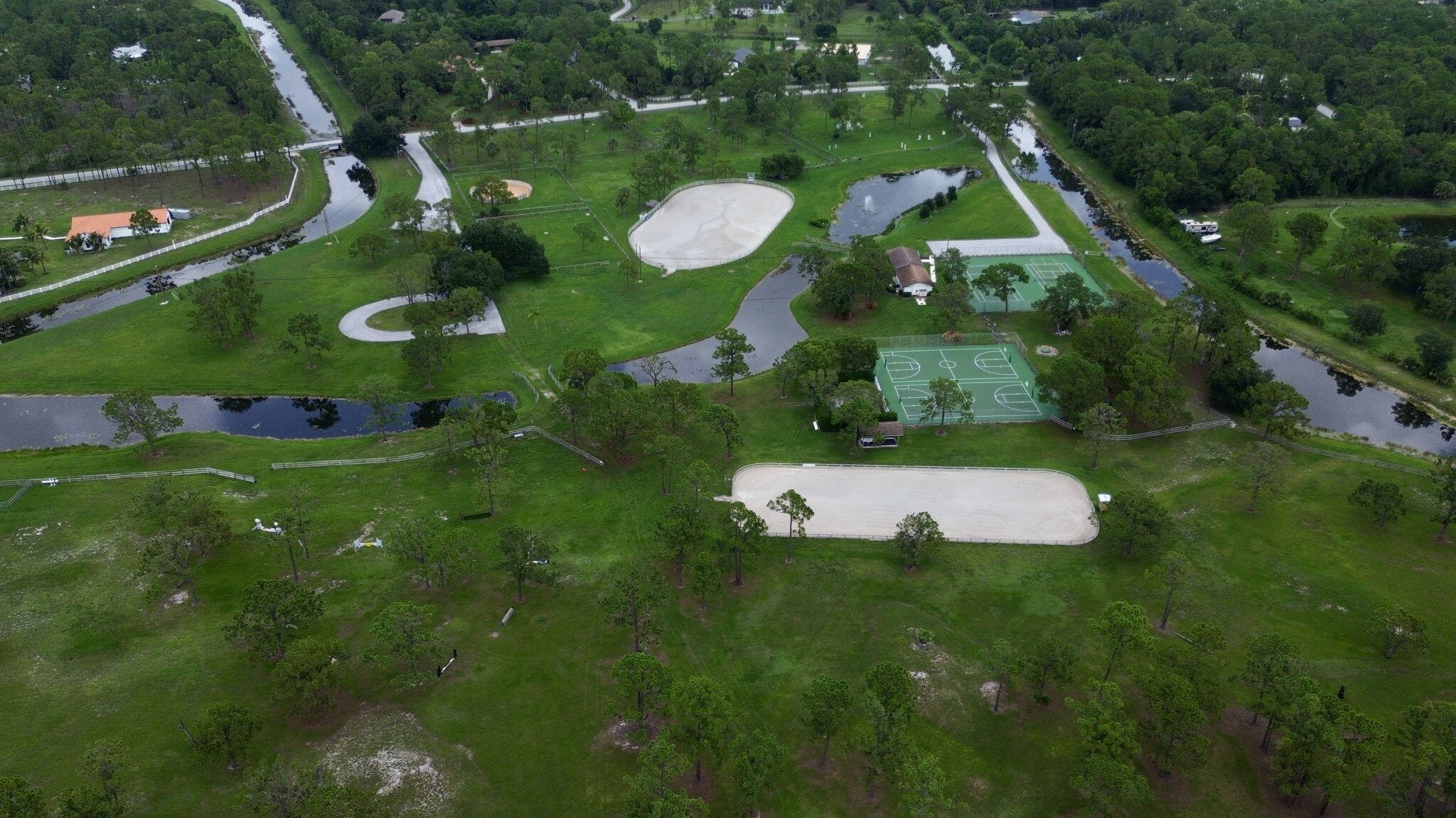 main property photo 21