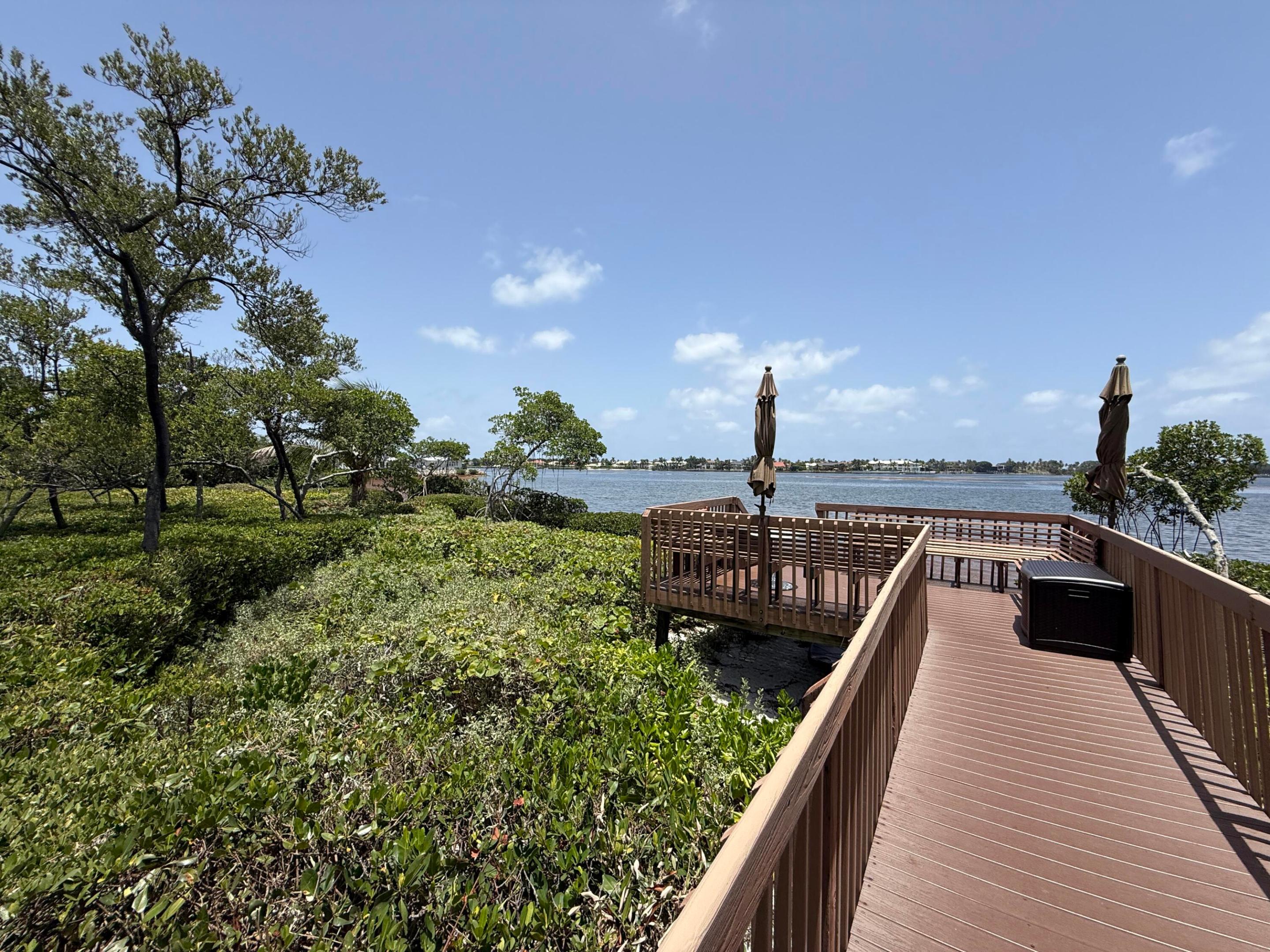 main property photo 78