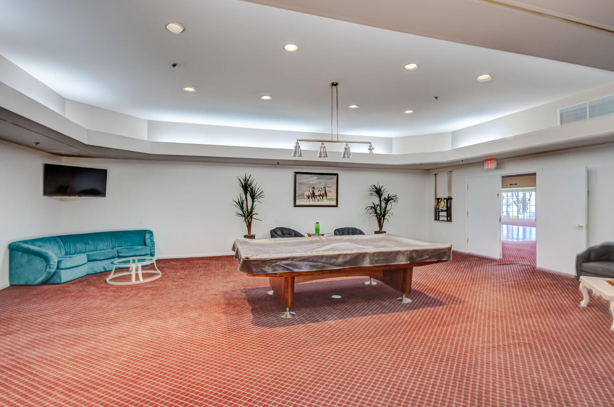 main property photo 74