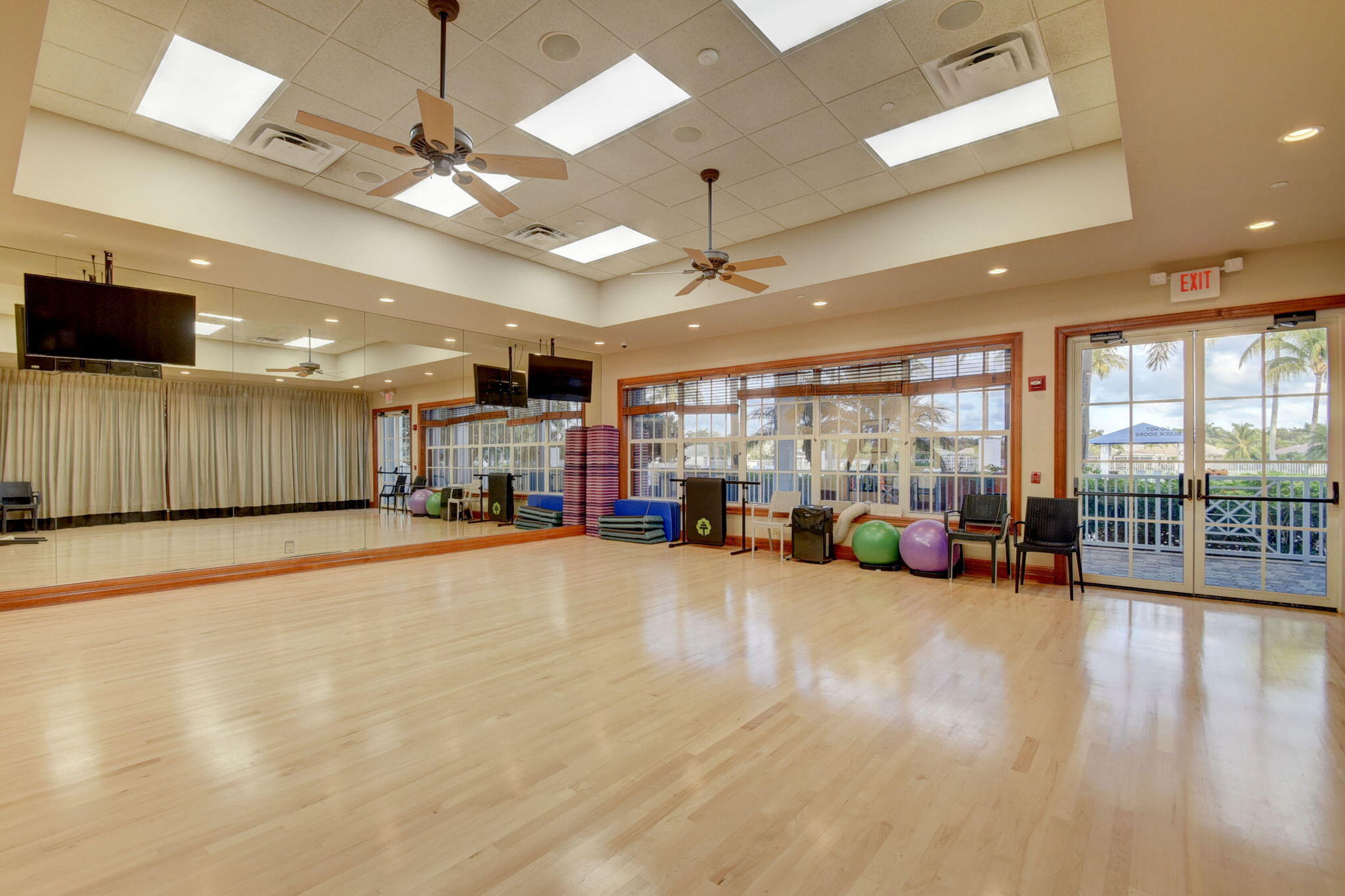 main property photo 80