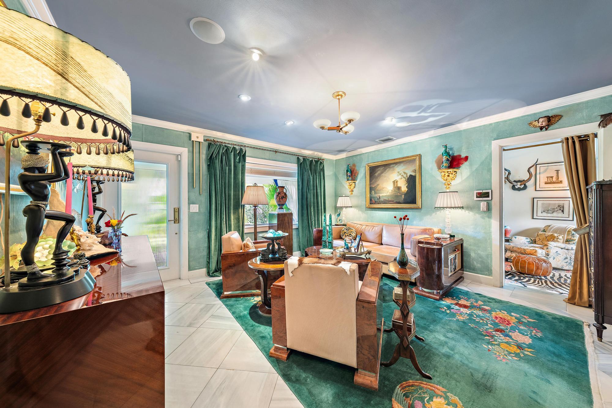 main property photo 14