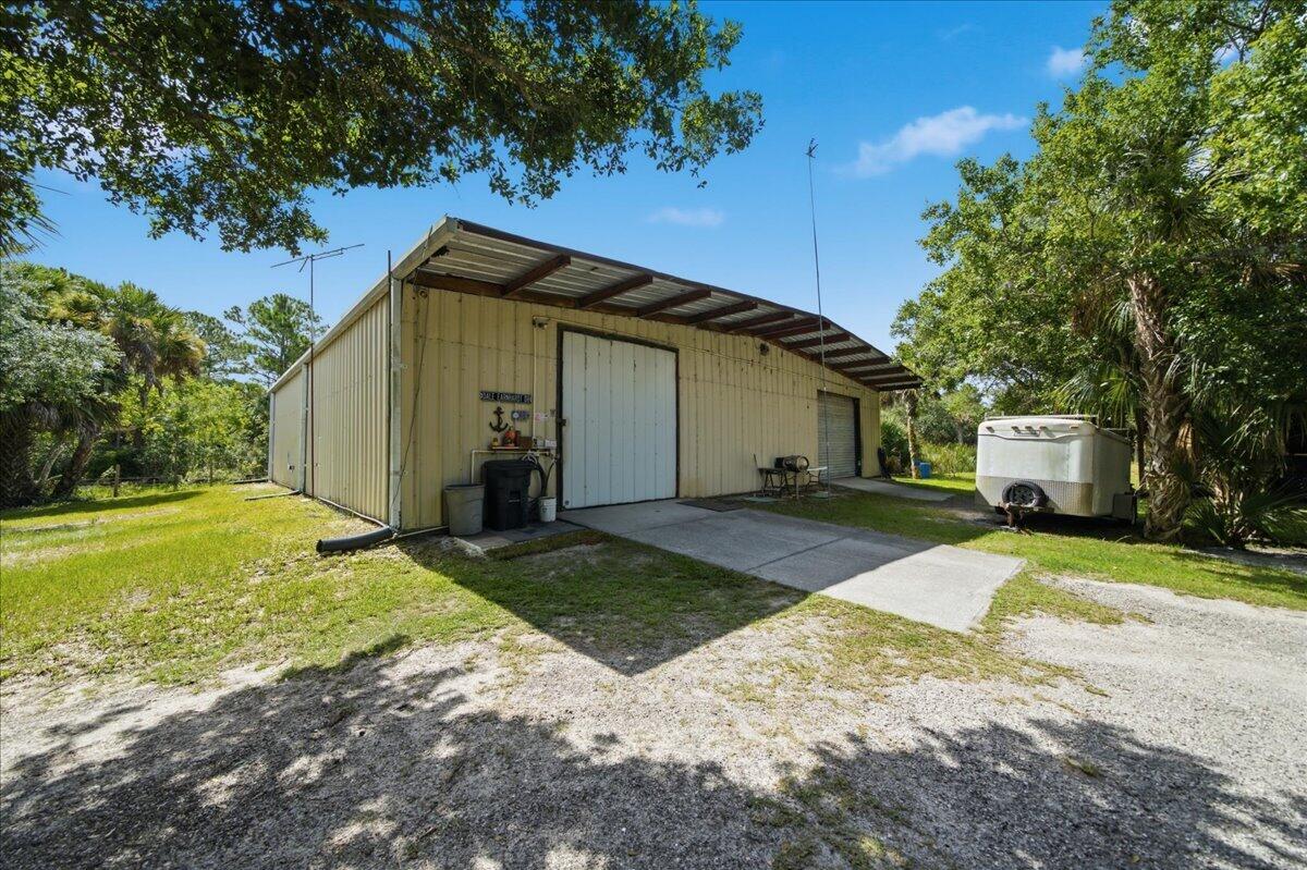 main property photo 47