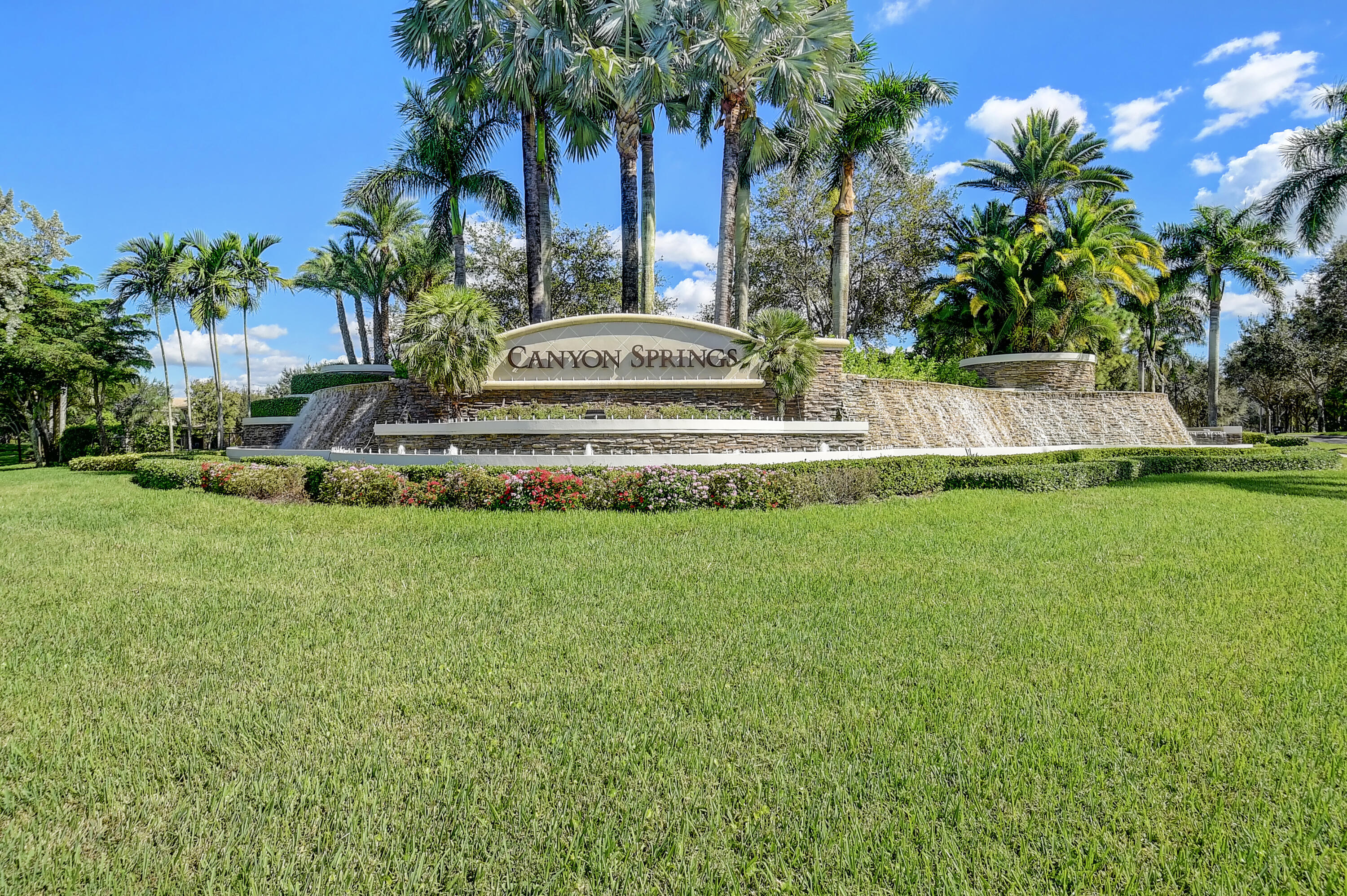 main property photo 80