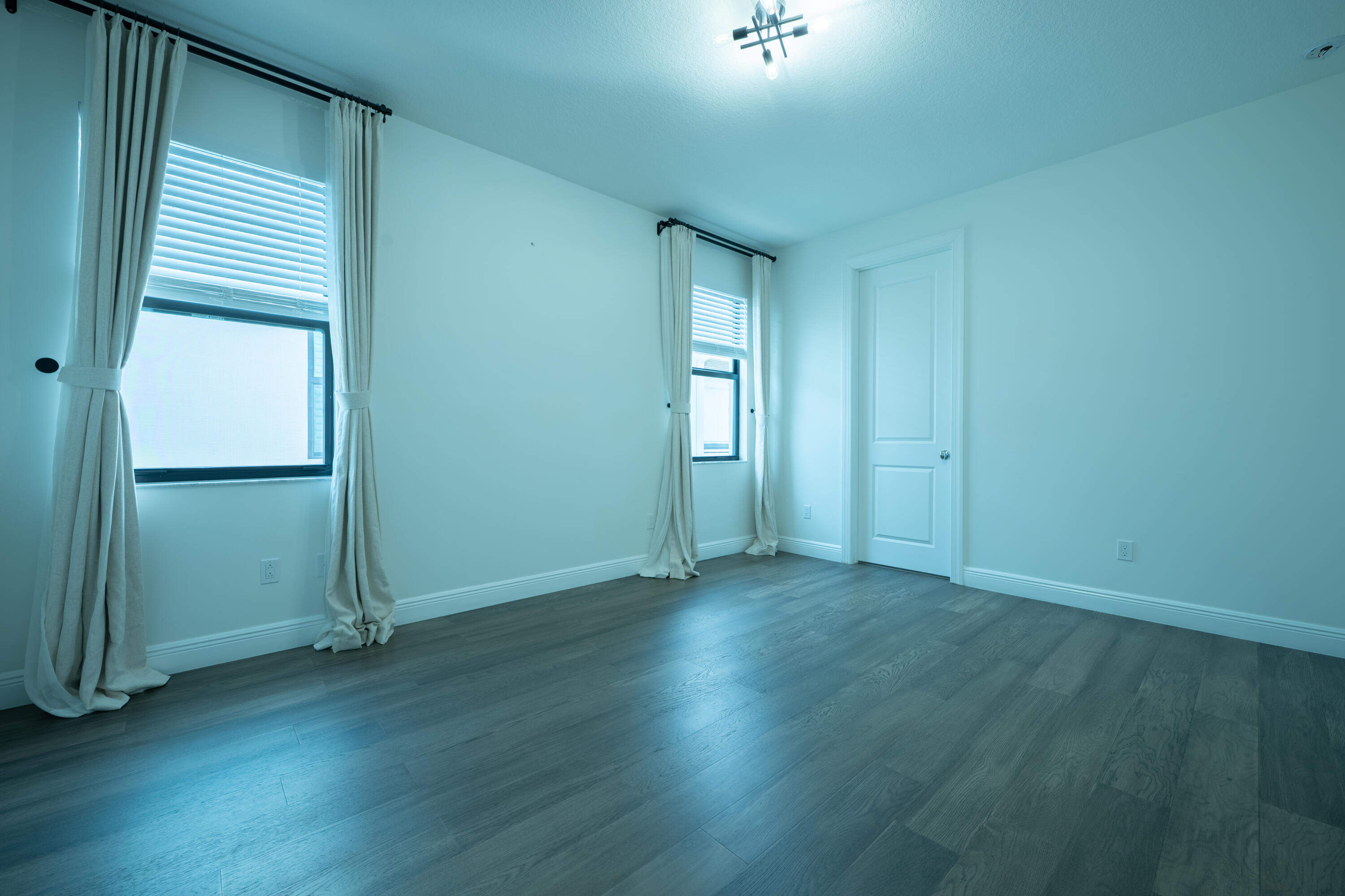 main property photo 80