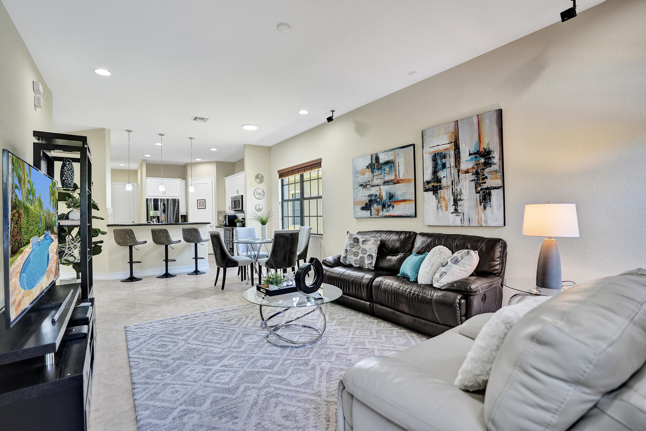 main property photo 85