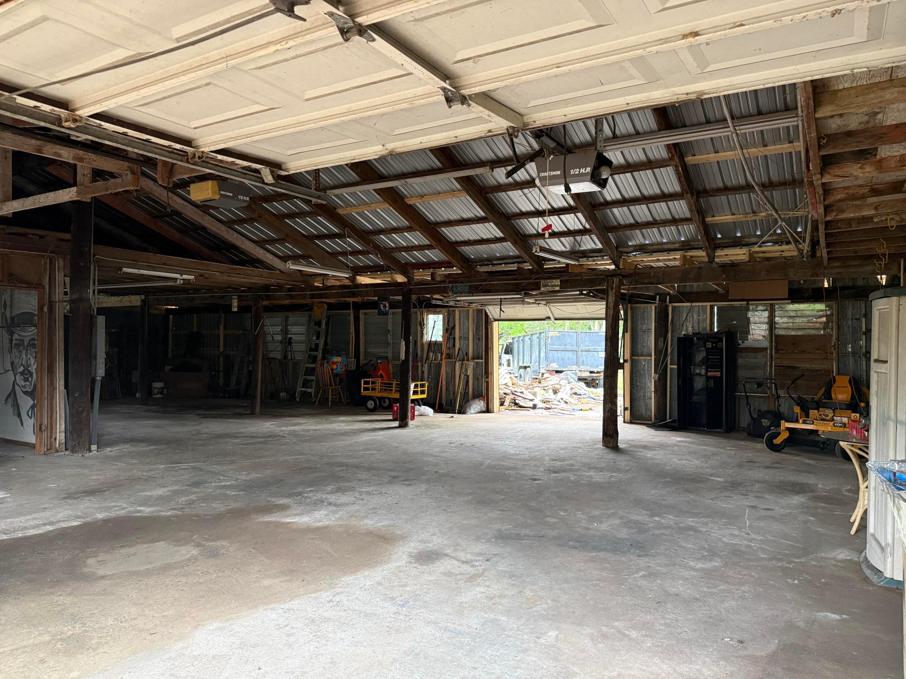 main property photo 48