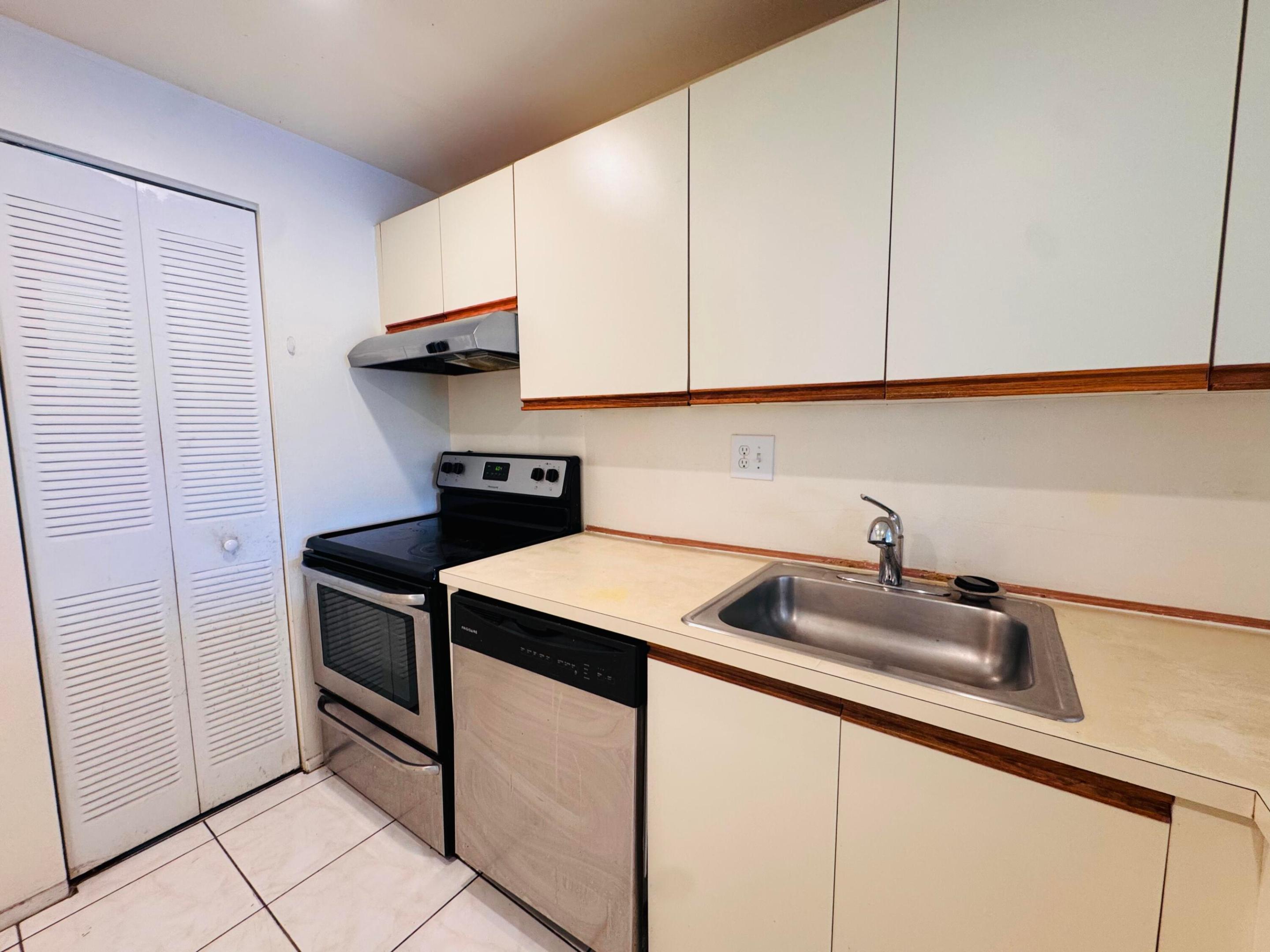 main property photo 72