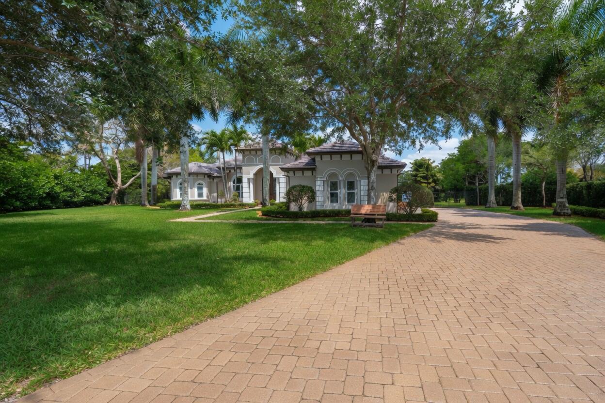 main property photo 38