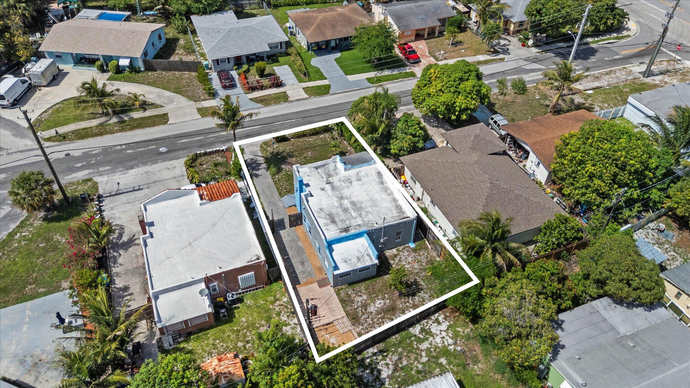 main property photo 21