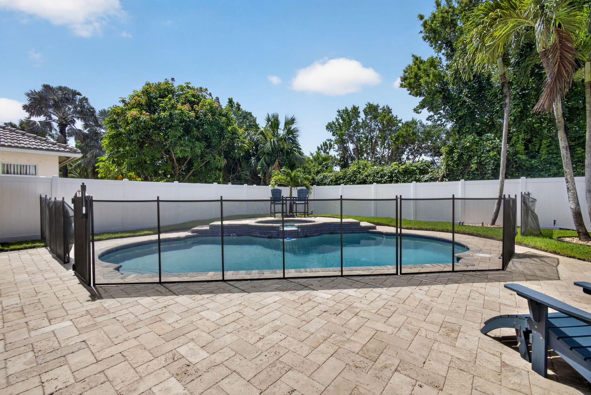 main property photo 58