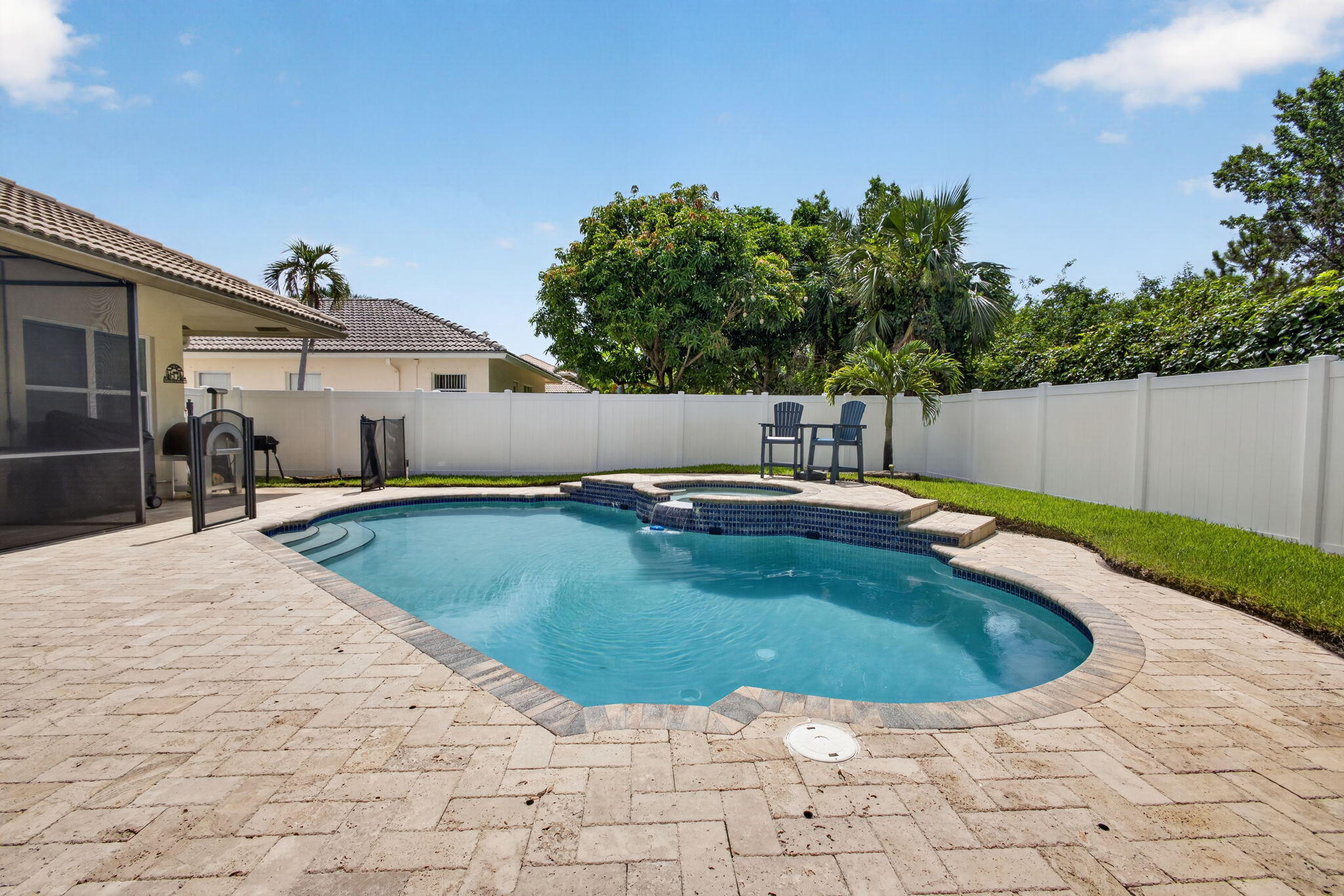 main property photo 65