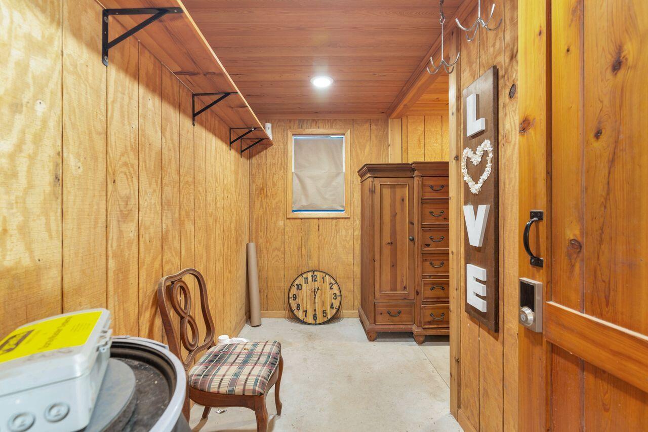 main property photo 58