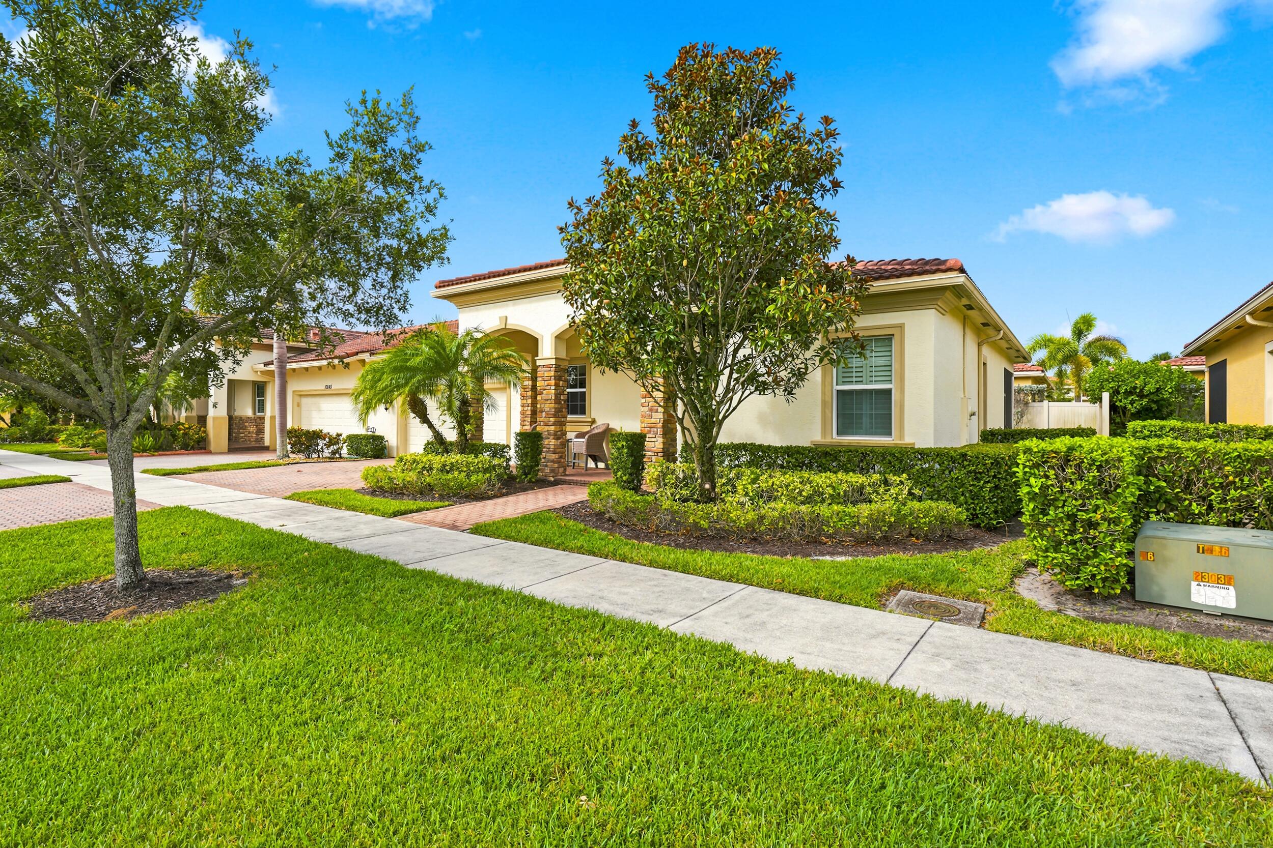 main property photo 41