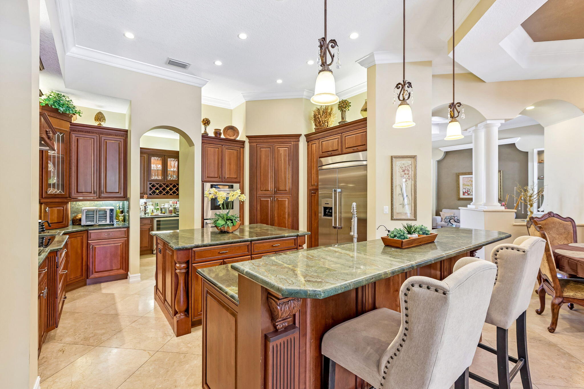 main property photo 15