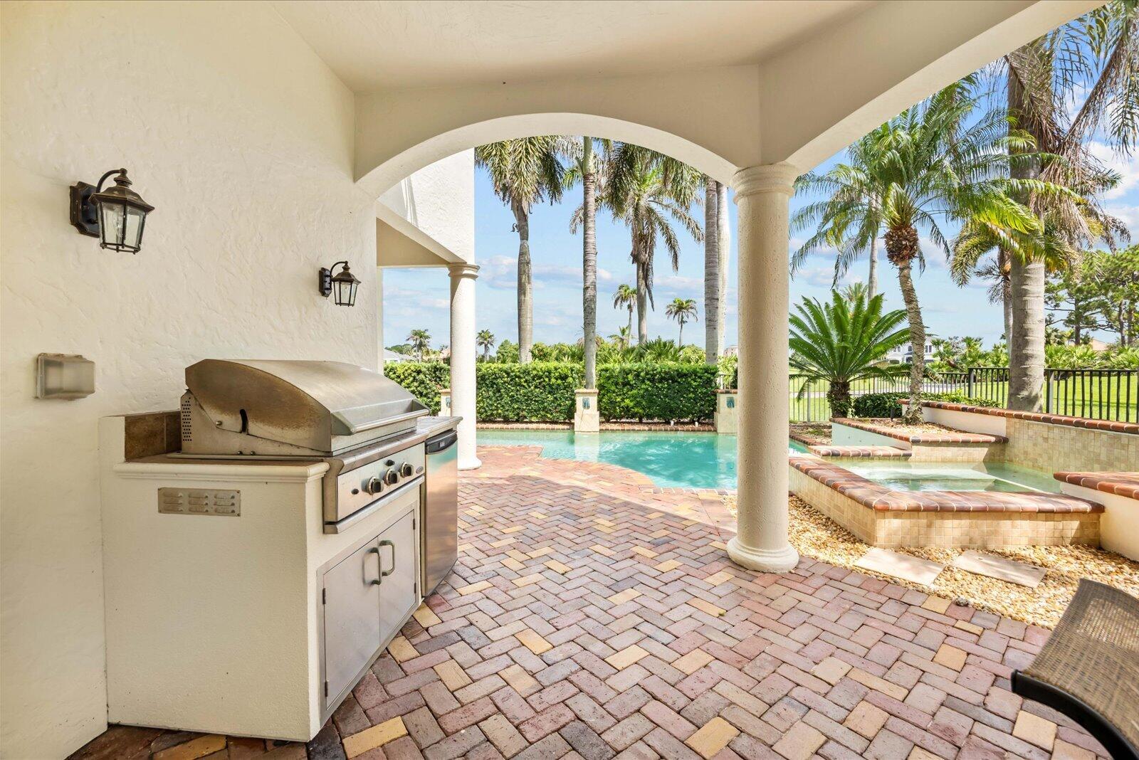 main property photo 43