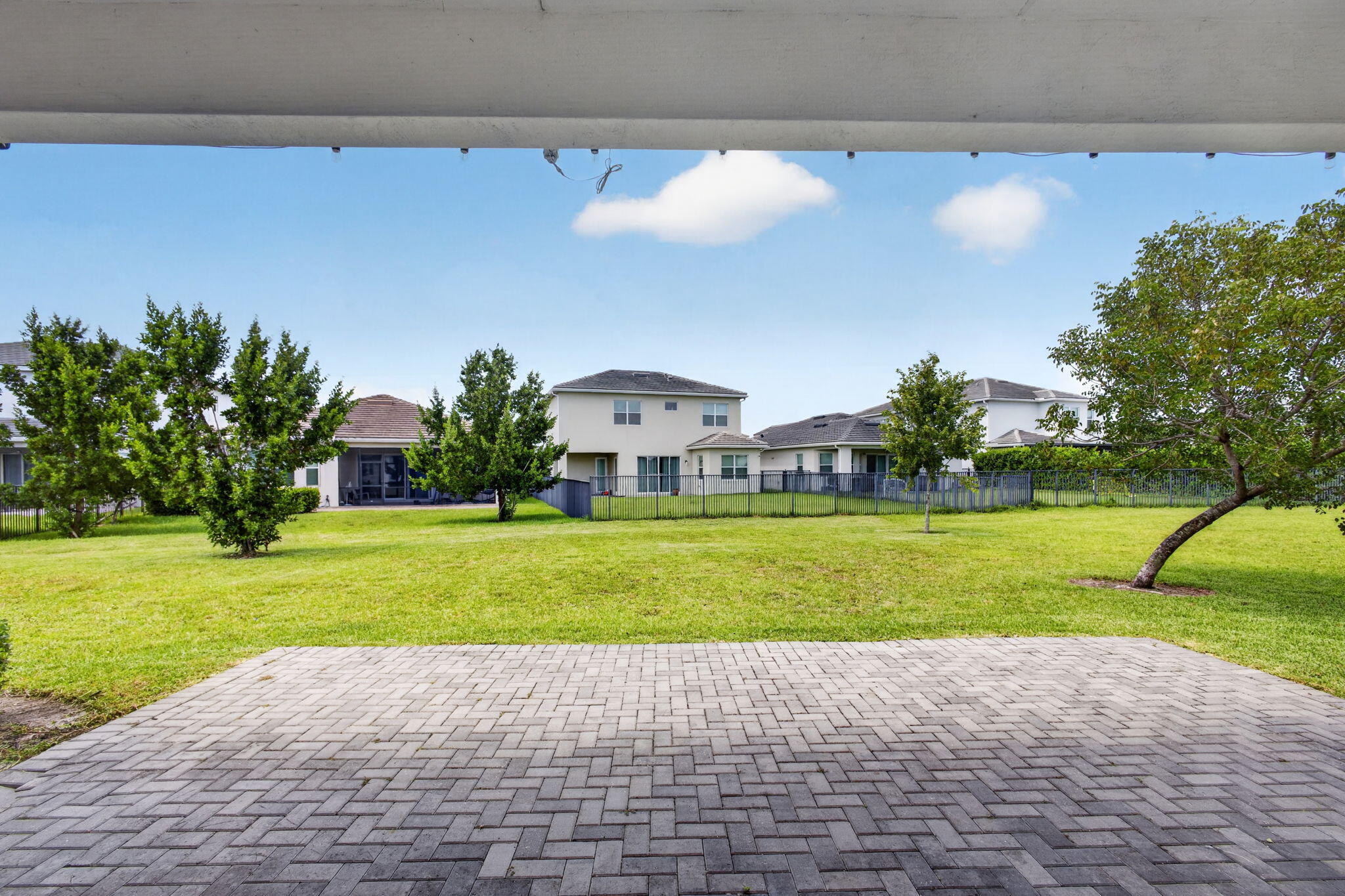 main property photo 51