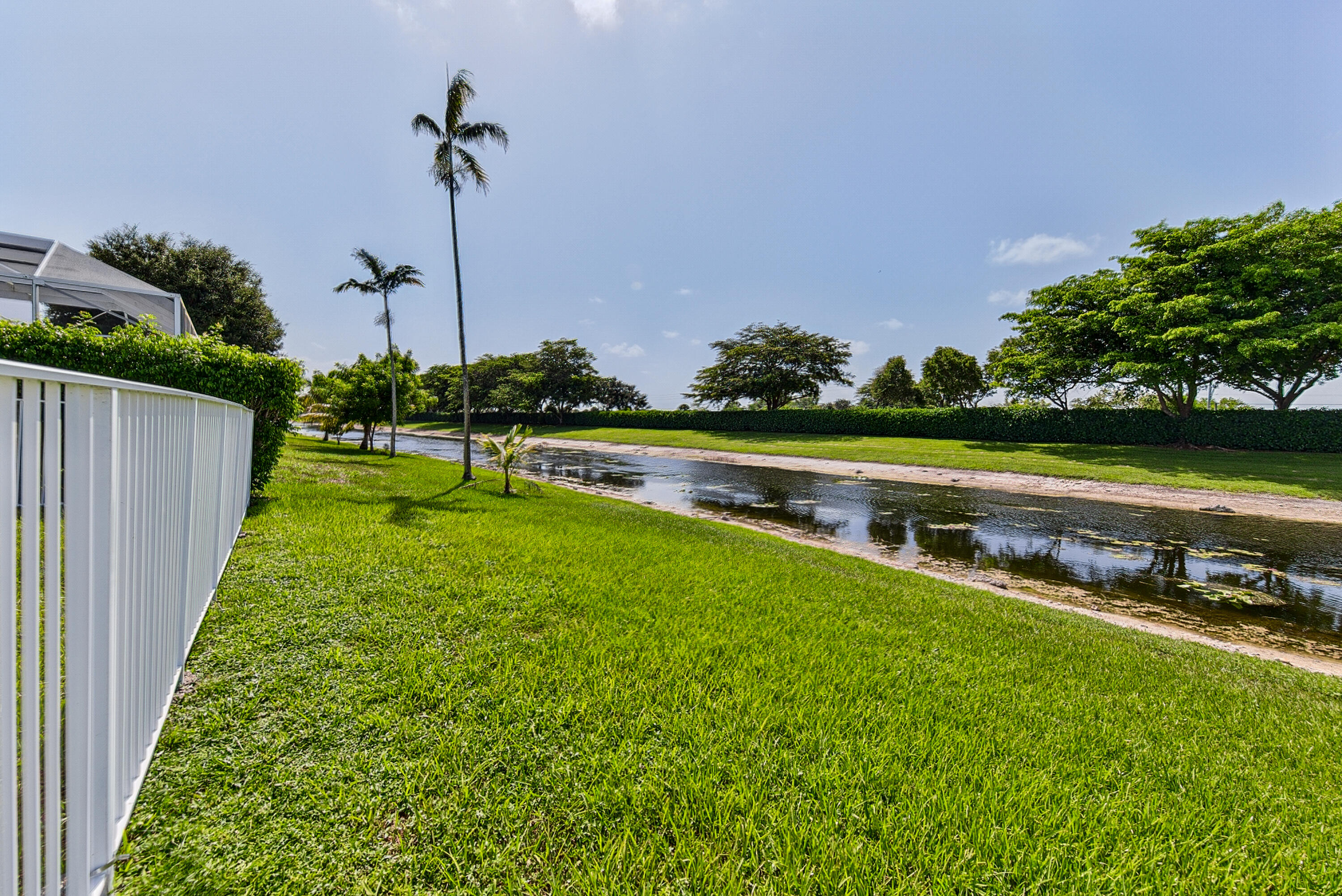main property photo 61