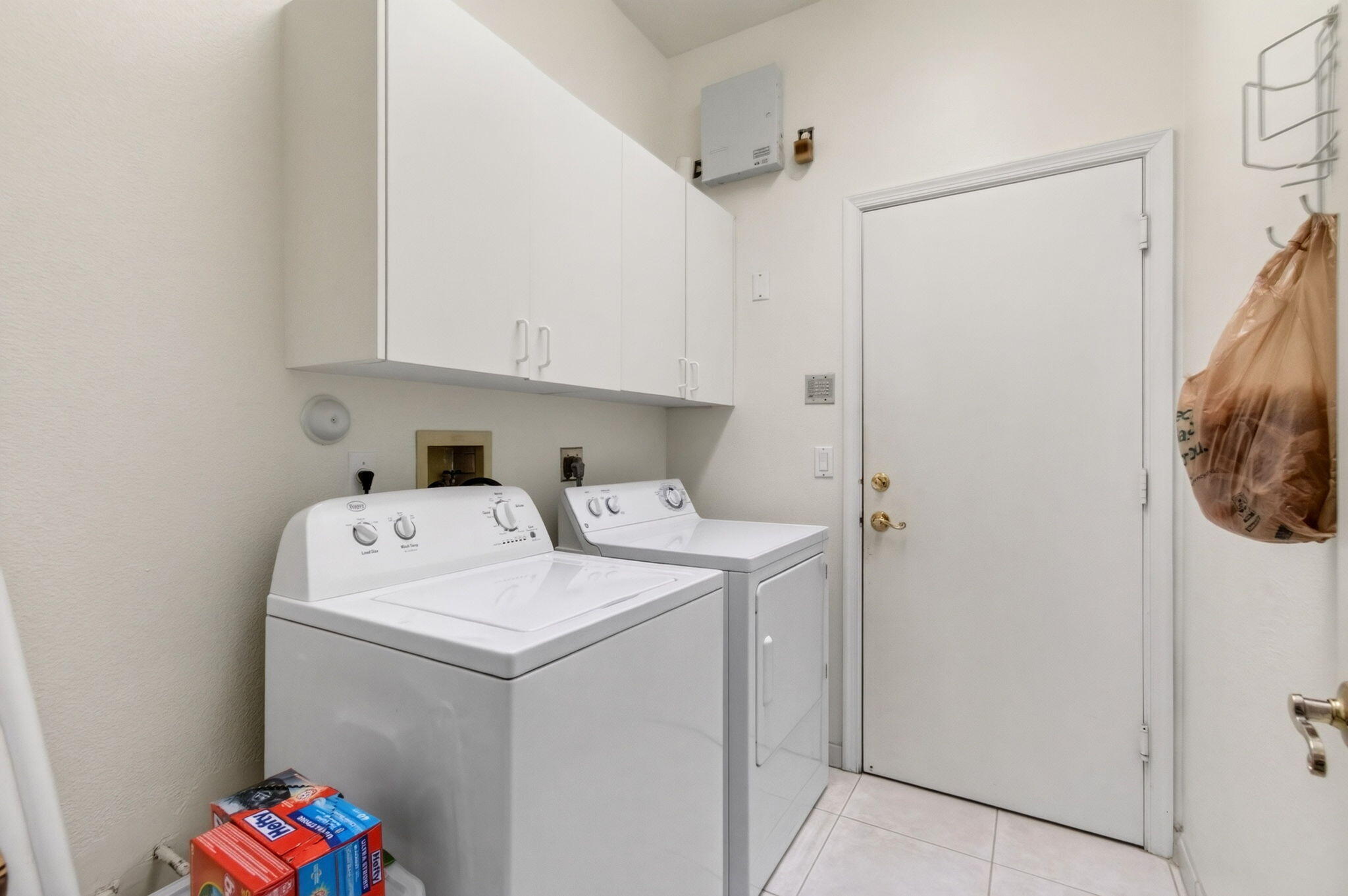 main property photo 121