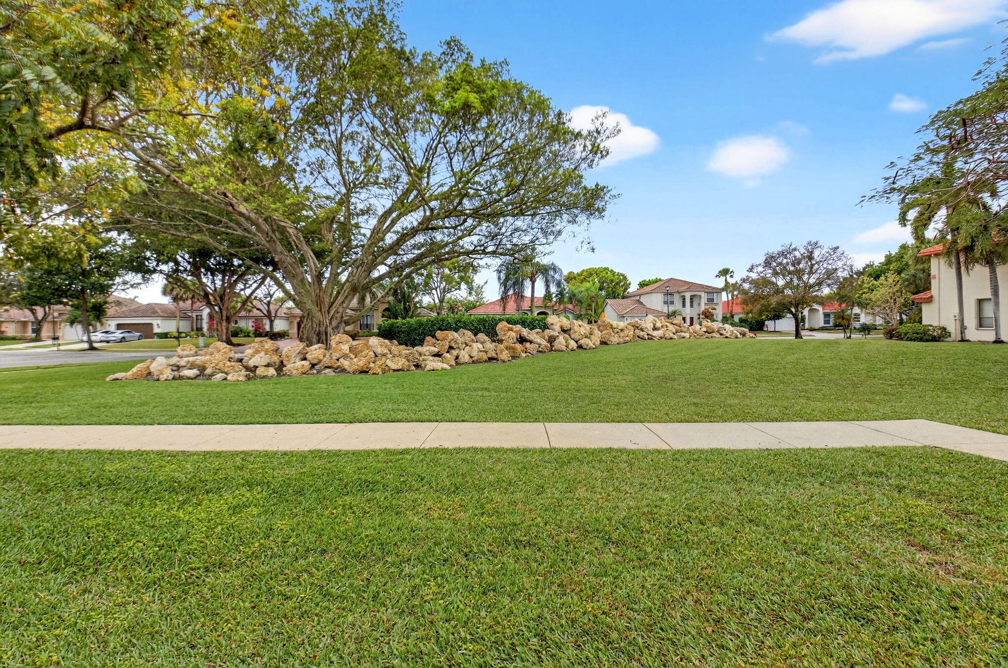 main property photo 65
