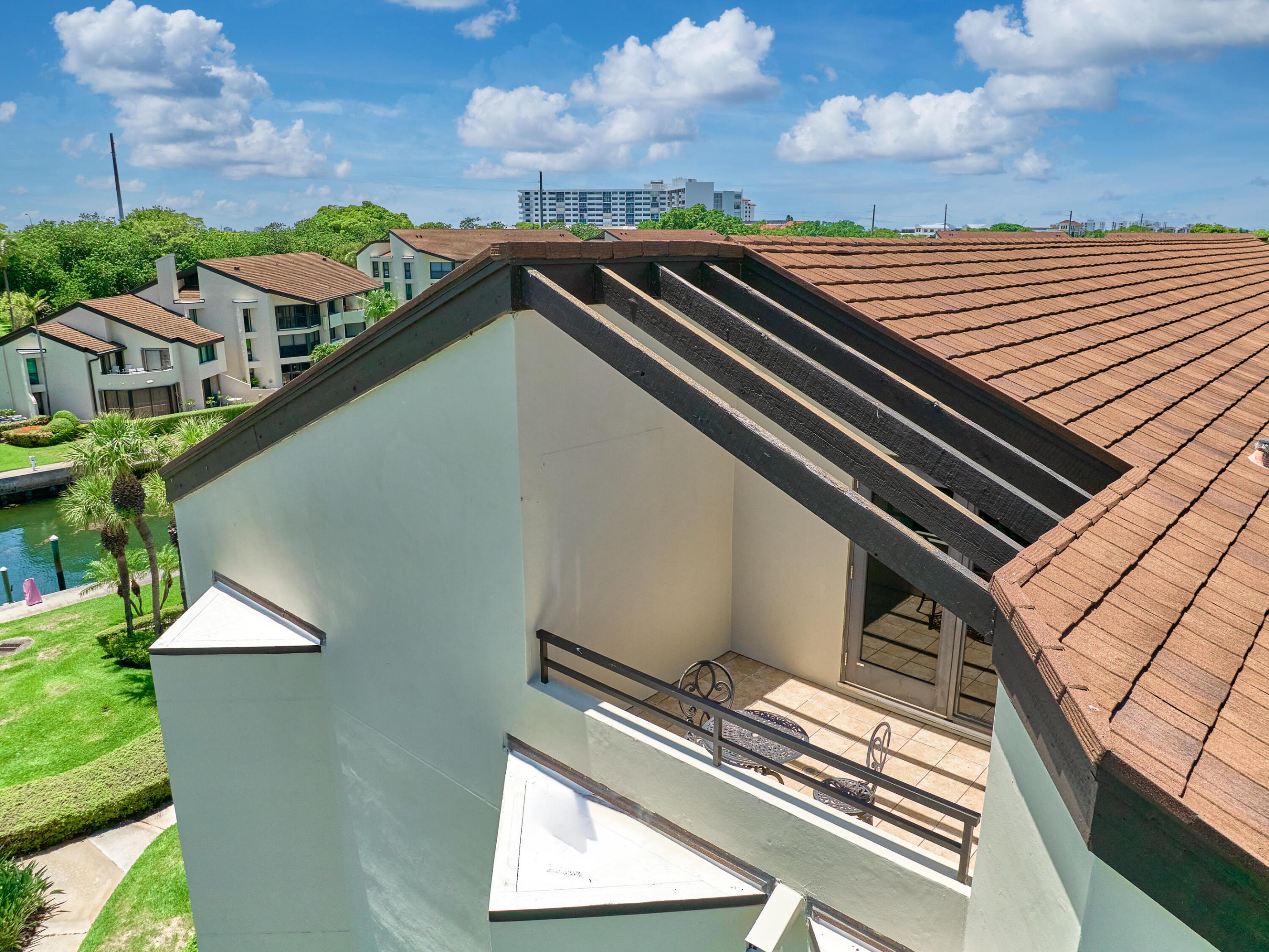 main property photo 64