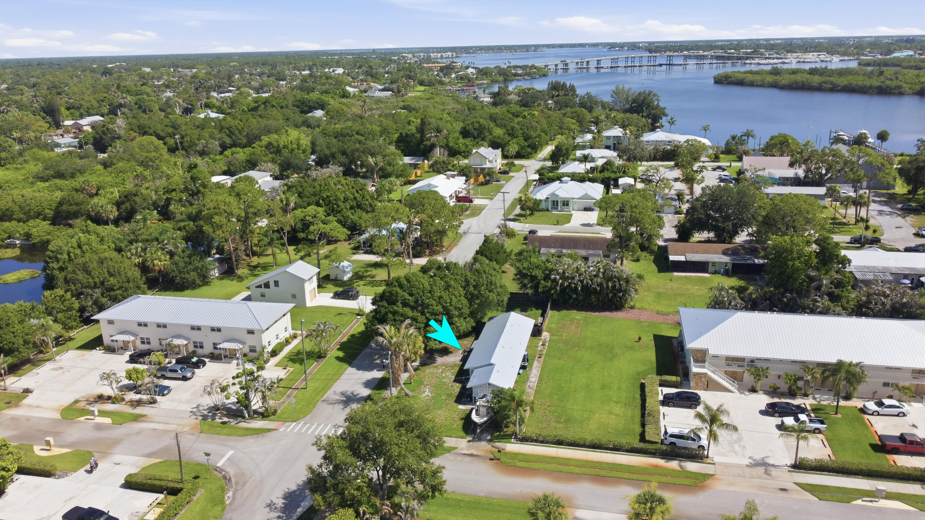 main property photo 20