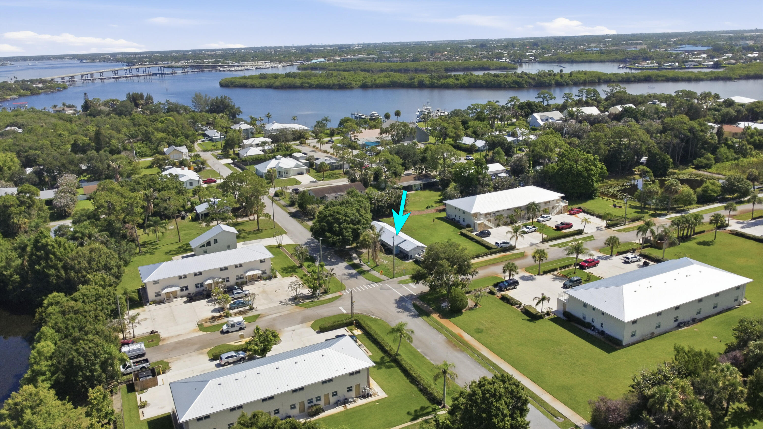 main property photo 23