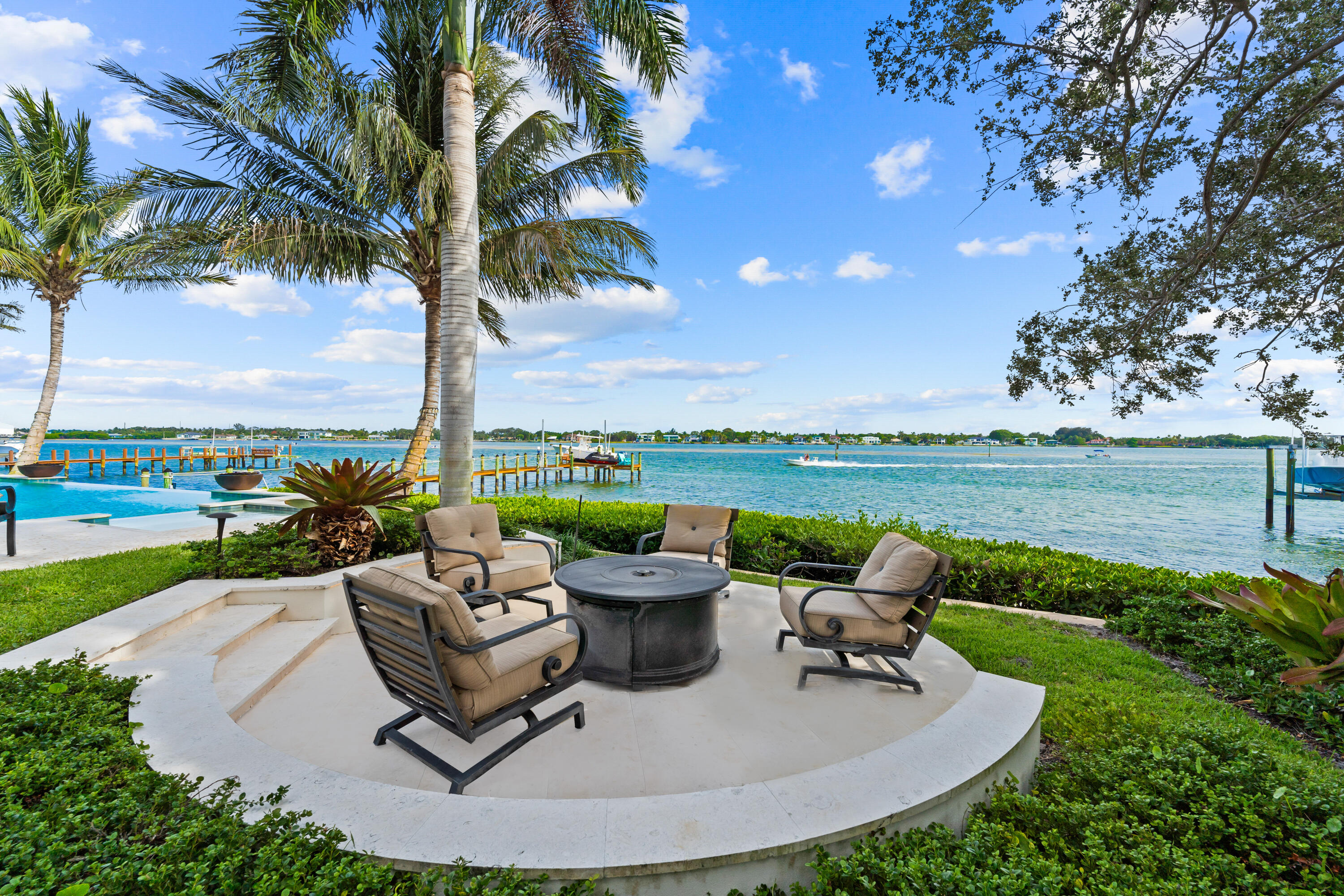 main property photo 67