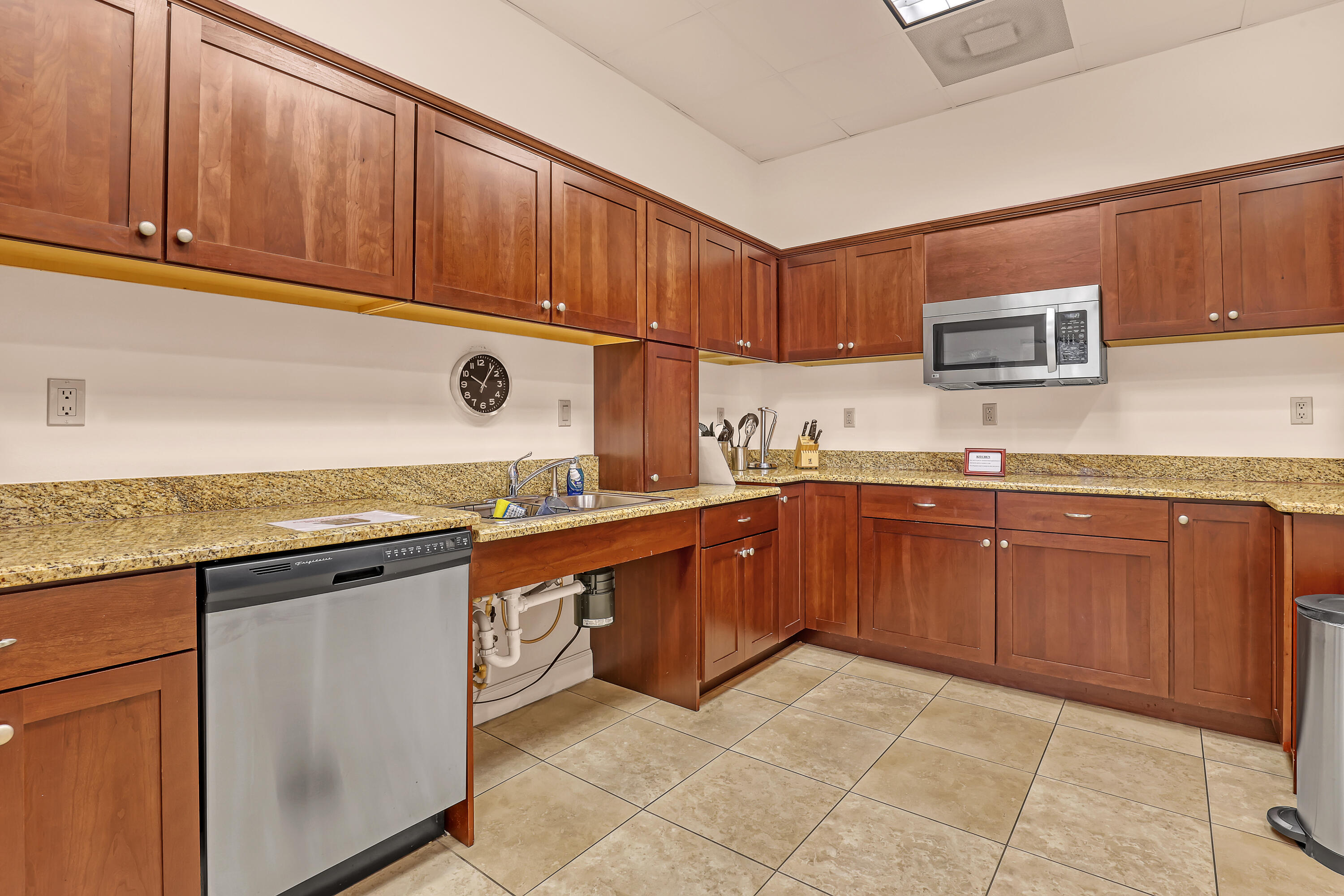 main property photo 61
