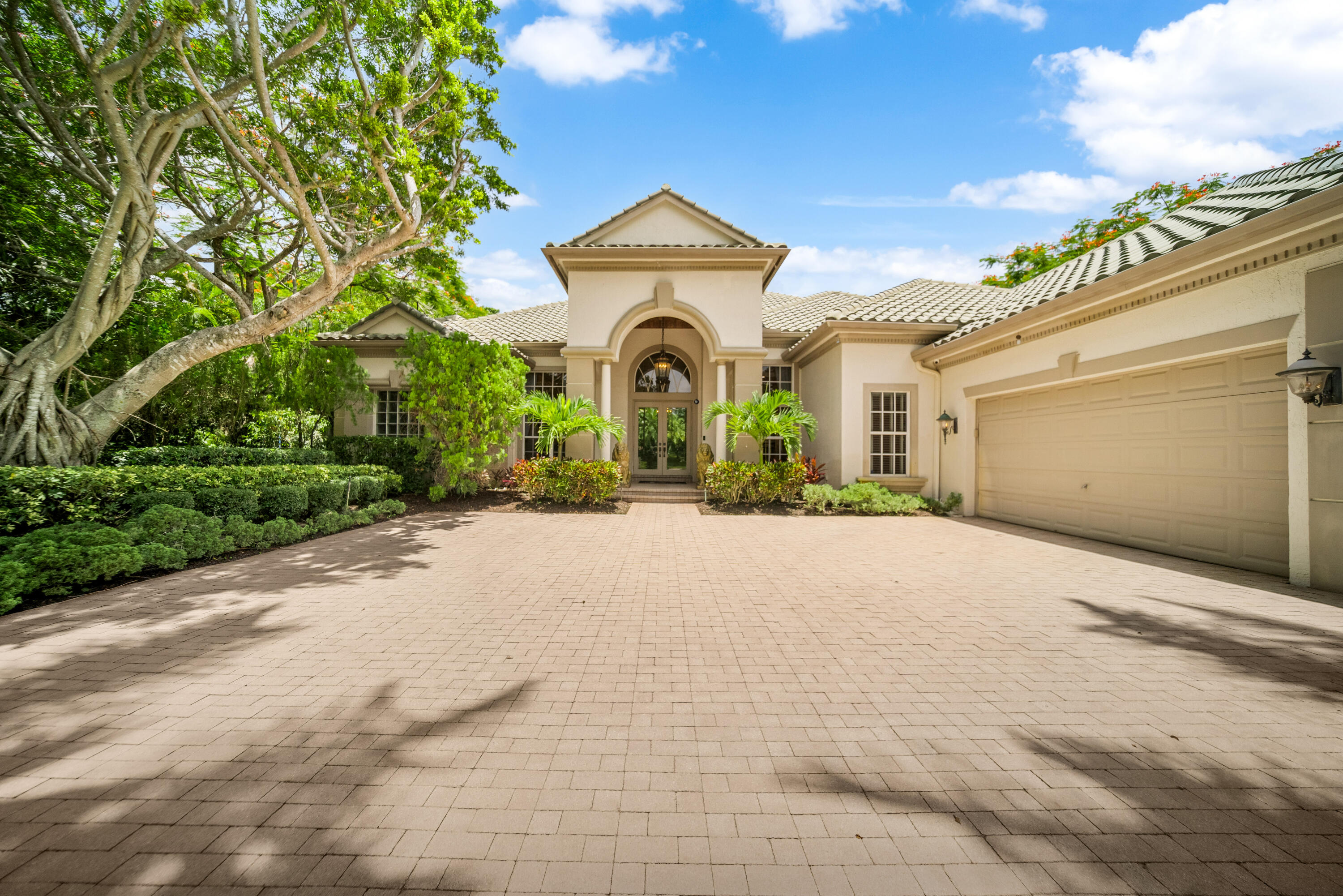 main property photo 74