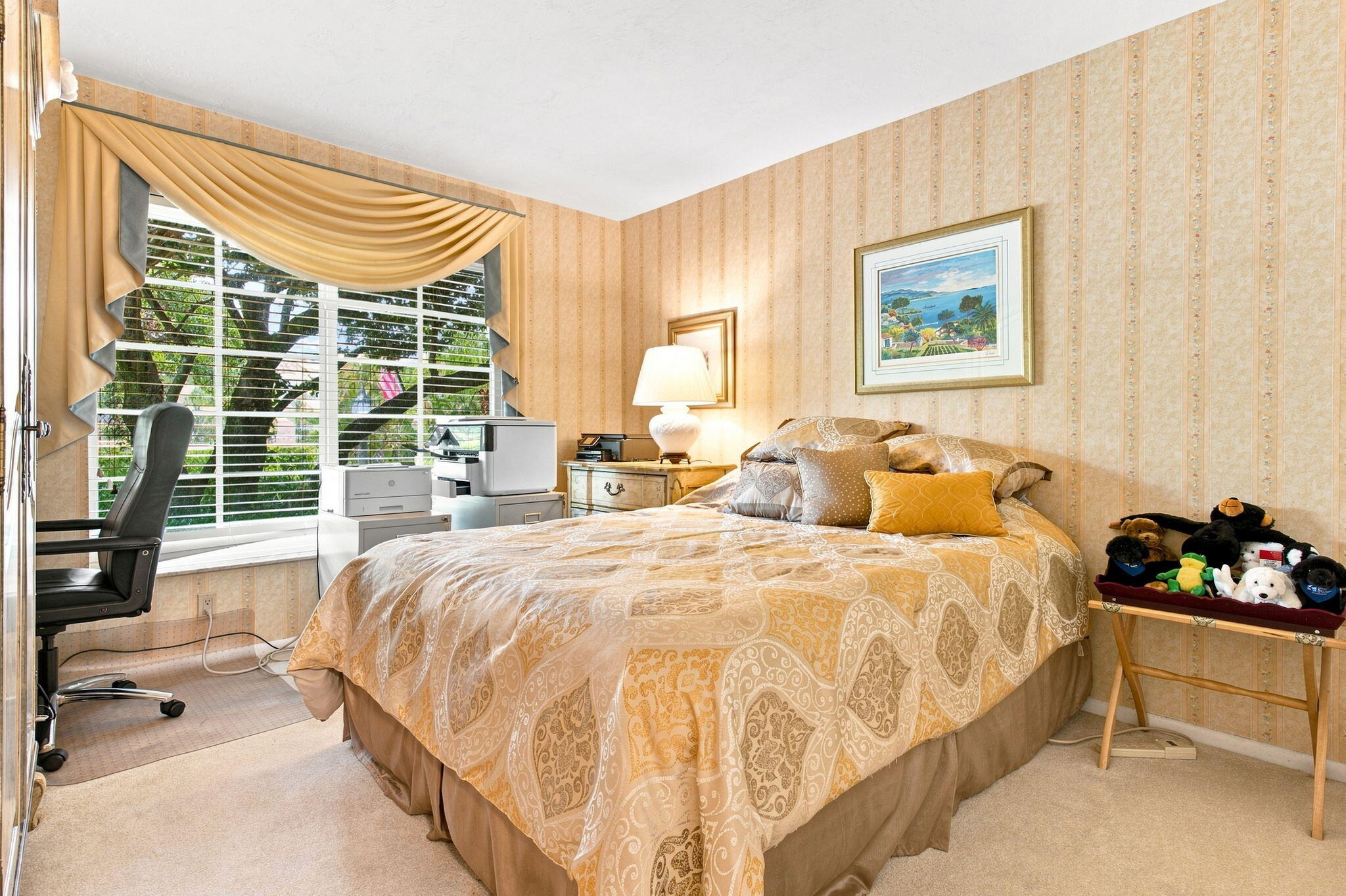 main property photo 27
