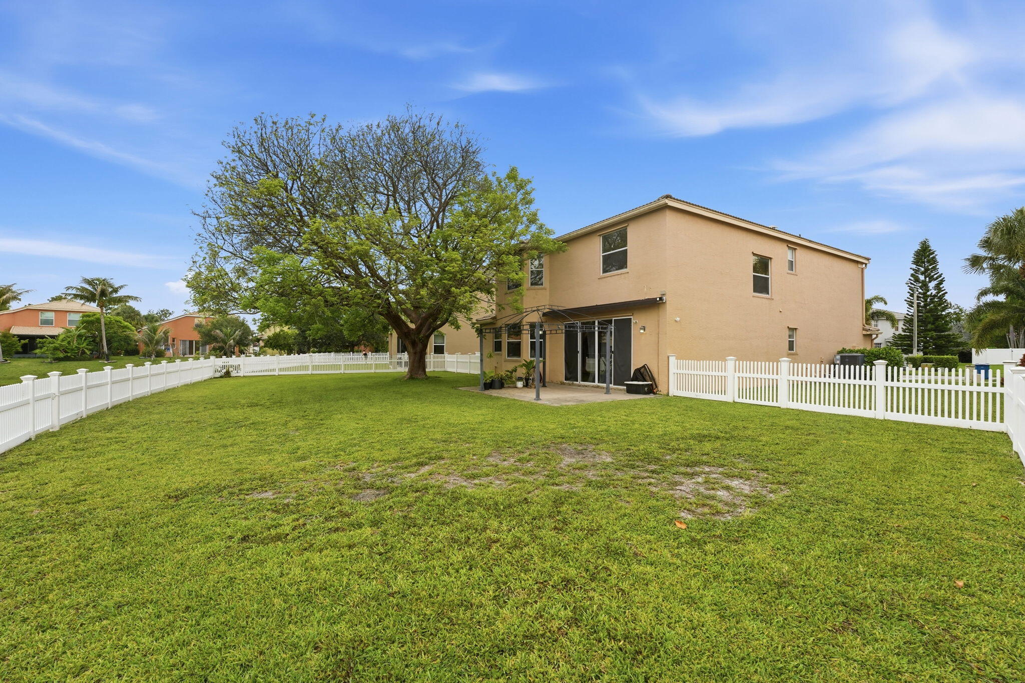 main property photo 42