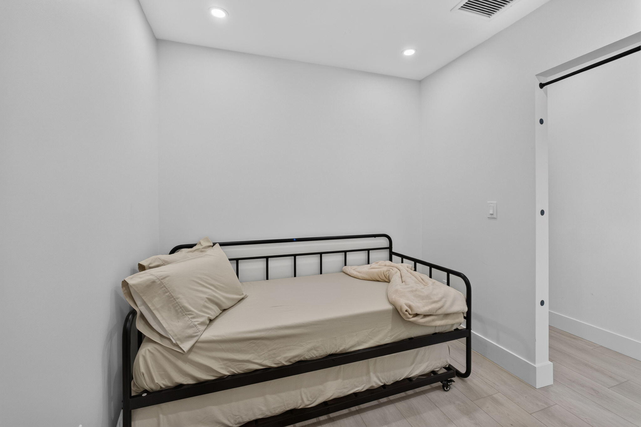 main property photo 129
