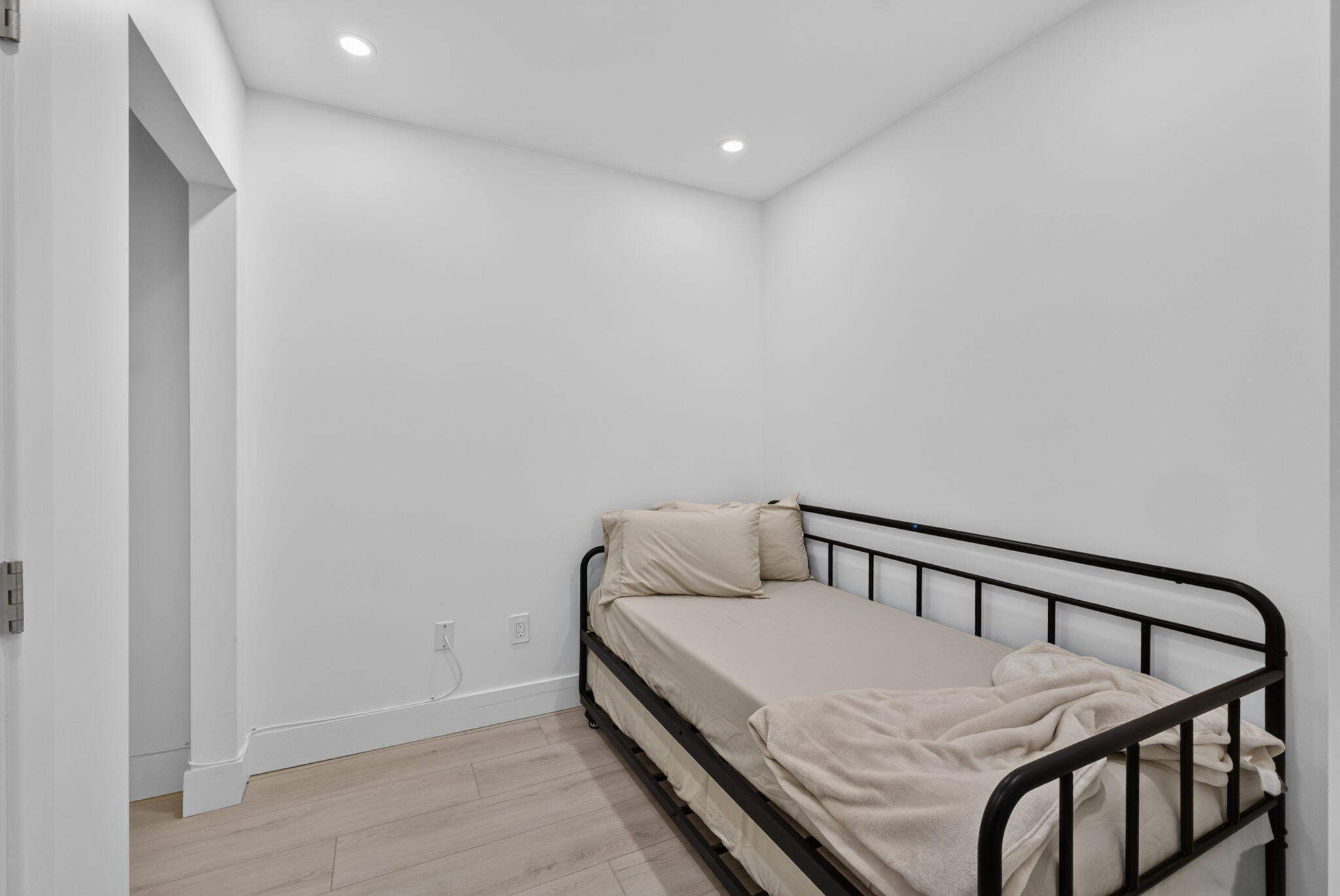 main property photo 130