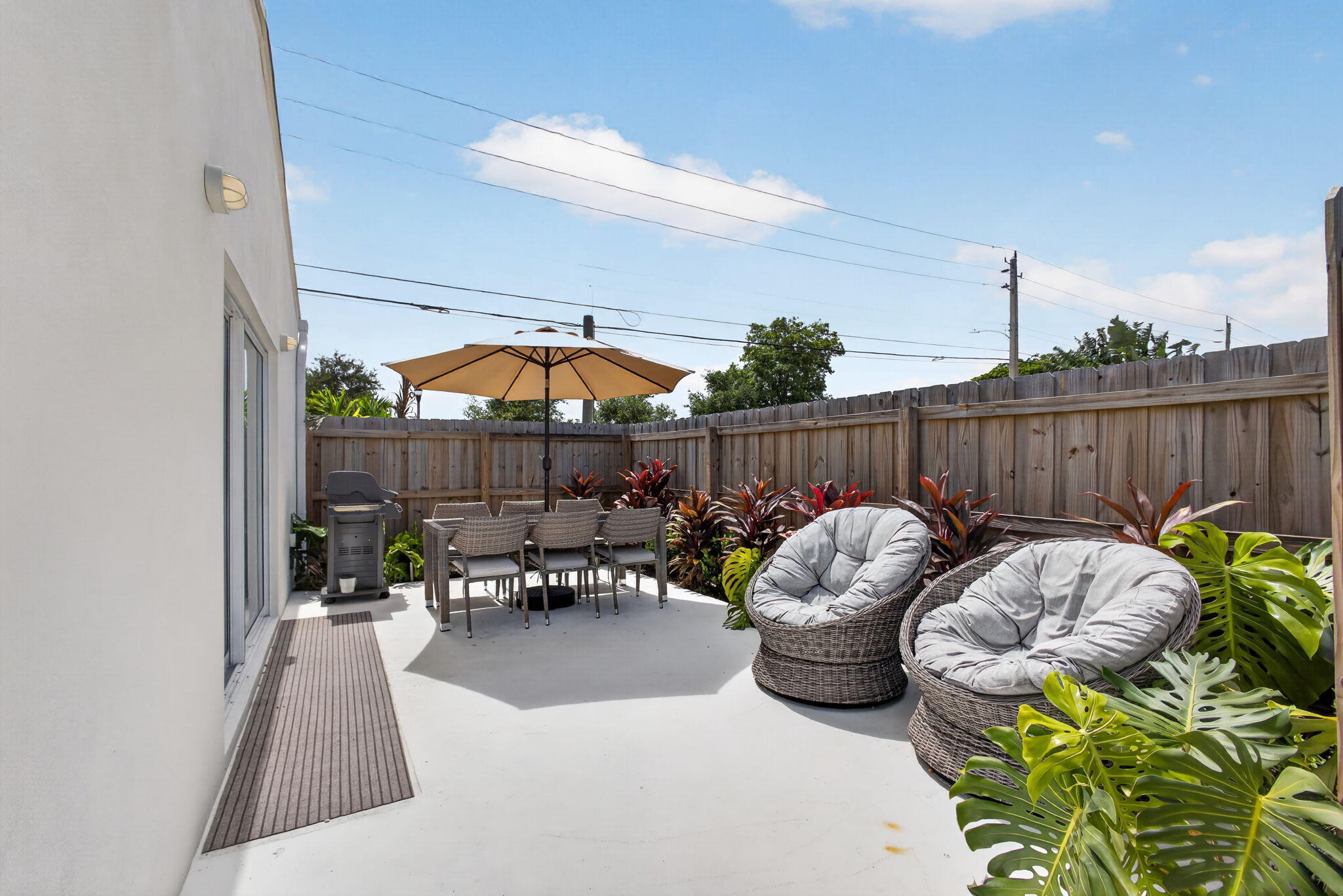 main property photo 91