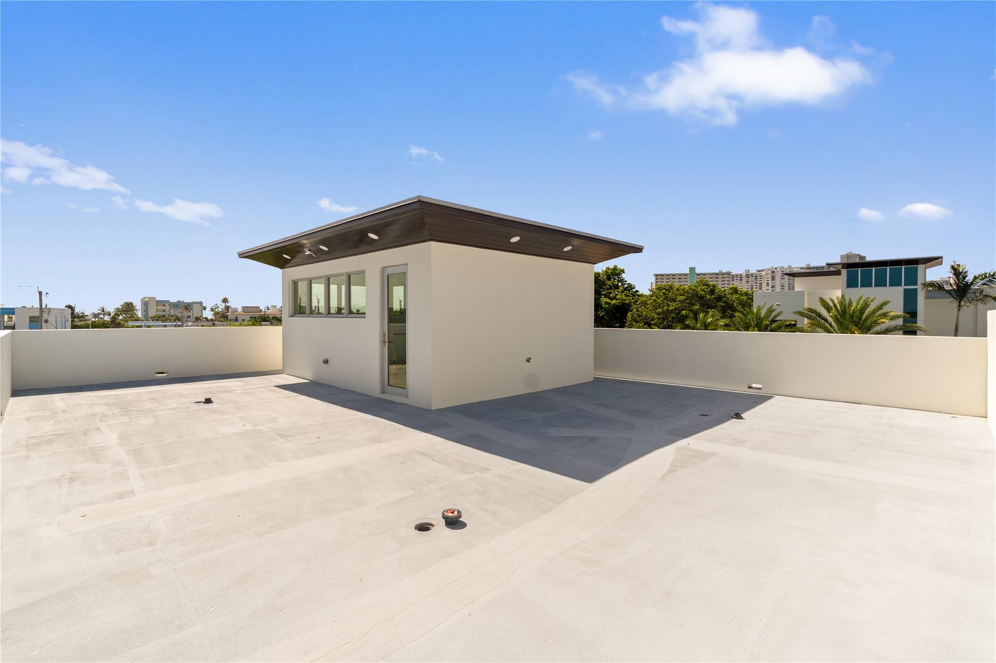 main property photo 60