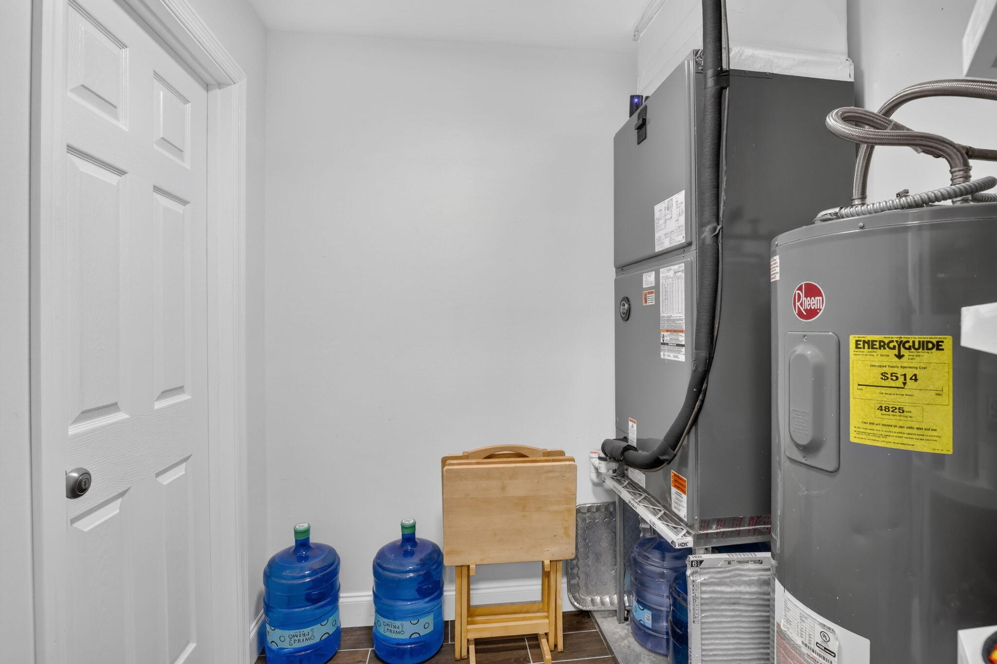 main property photo 74