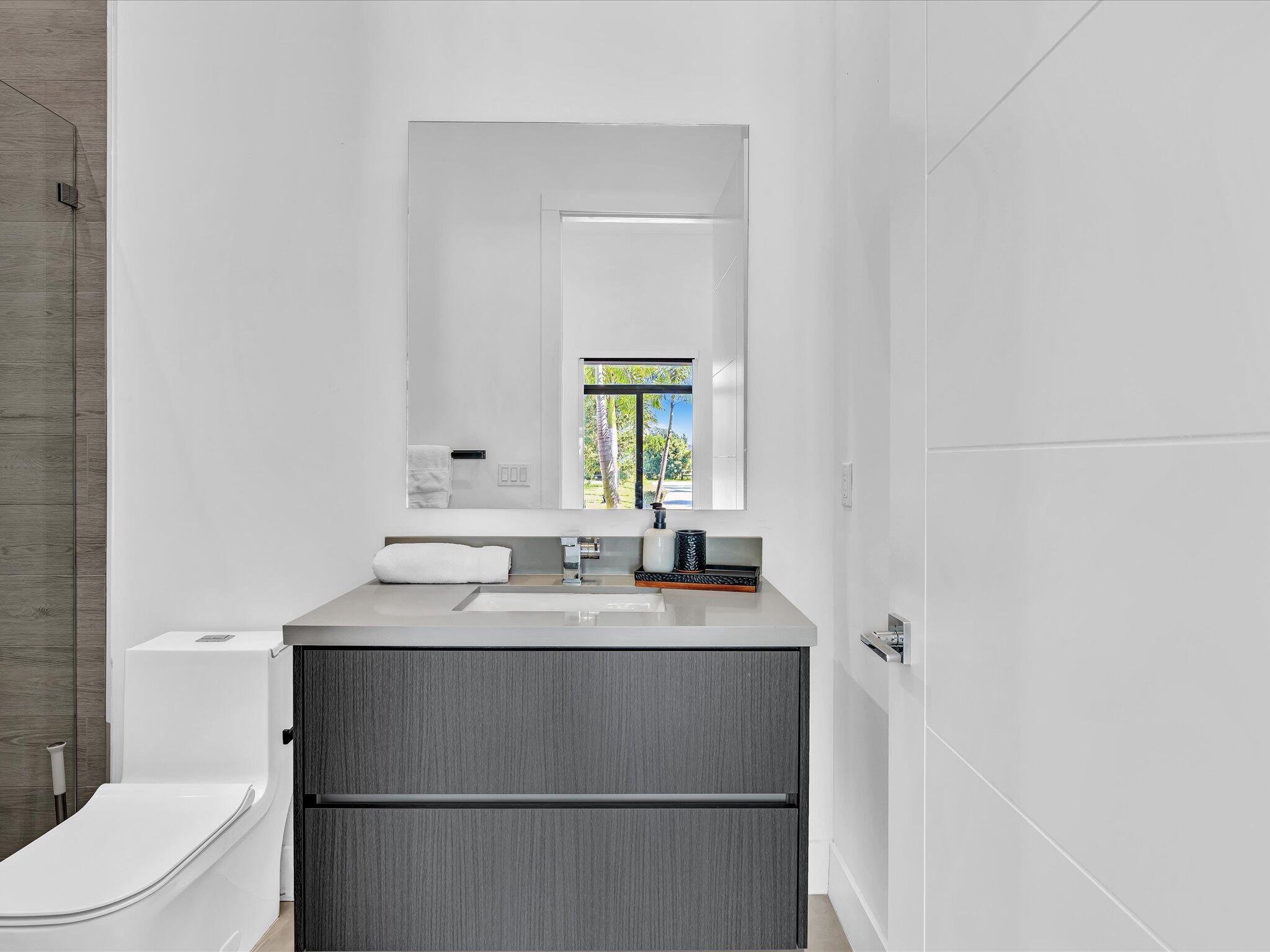 main property photo 80