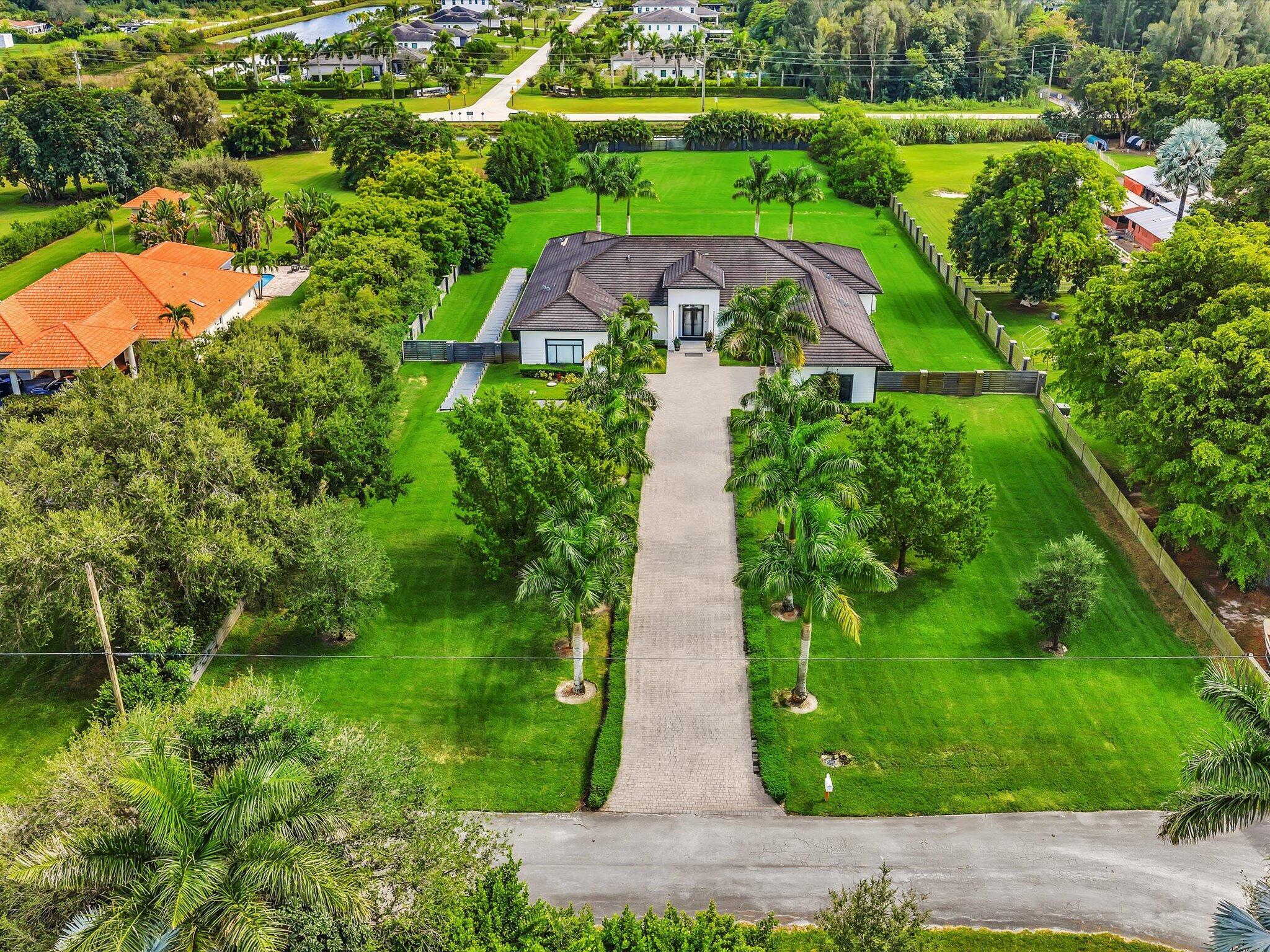 main property photo 90
