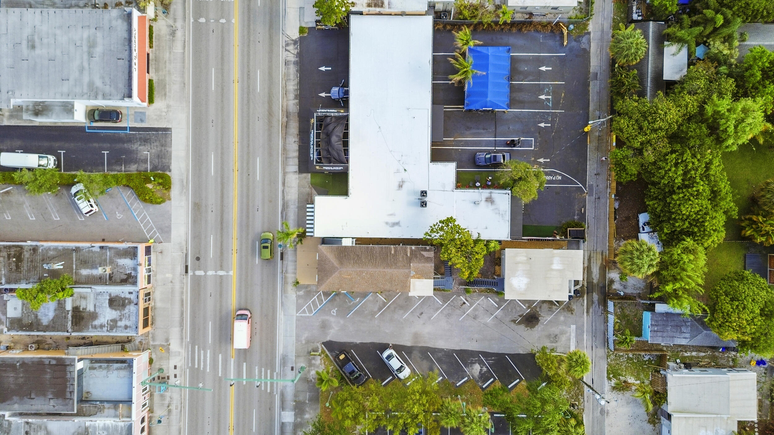 main property photo 28