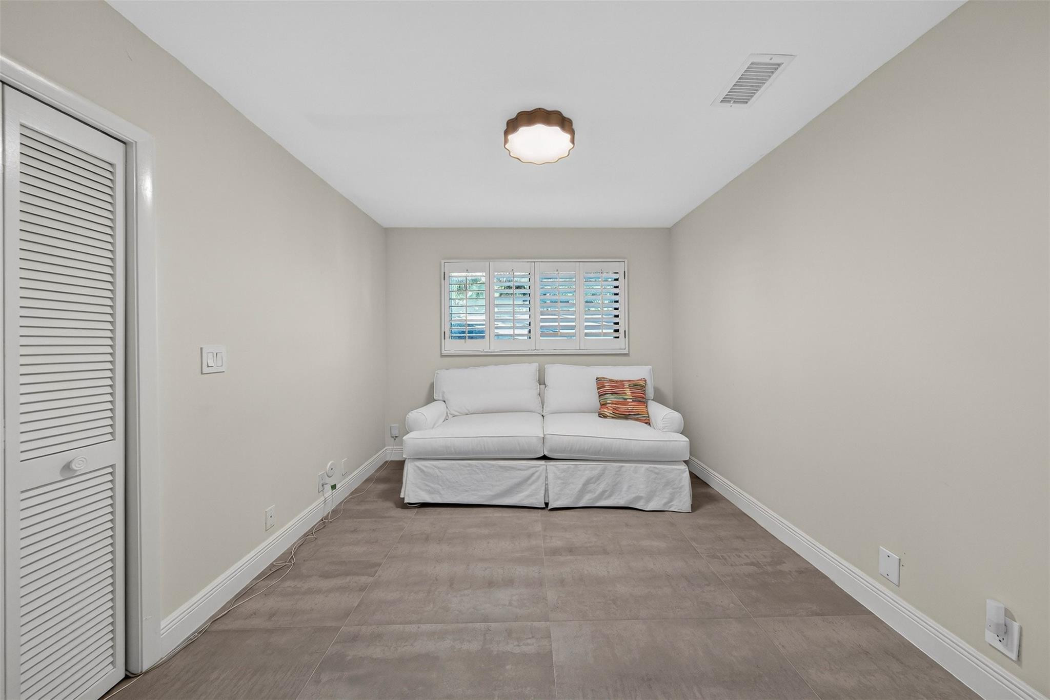 main property photo 66