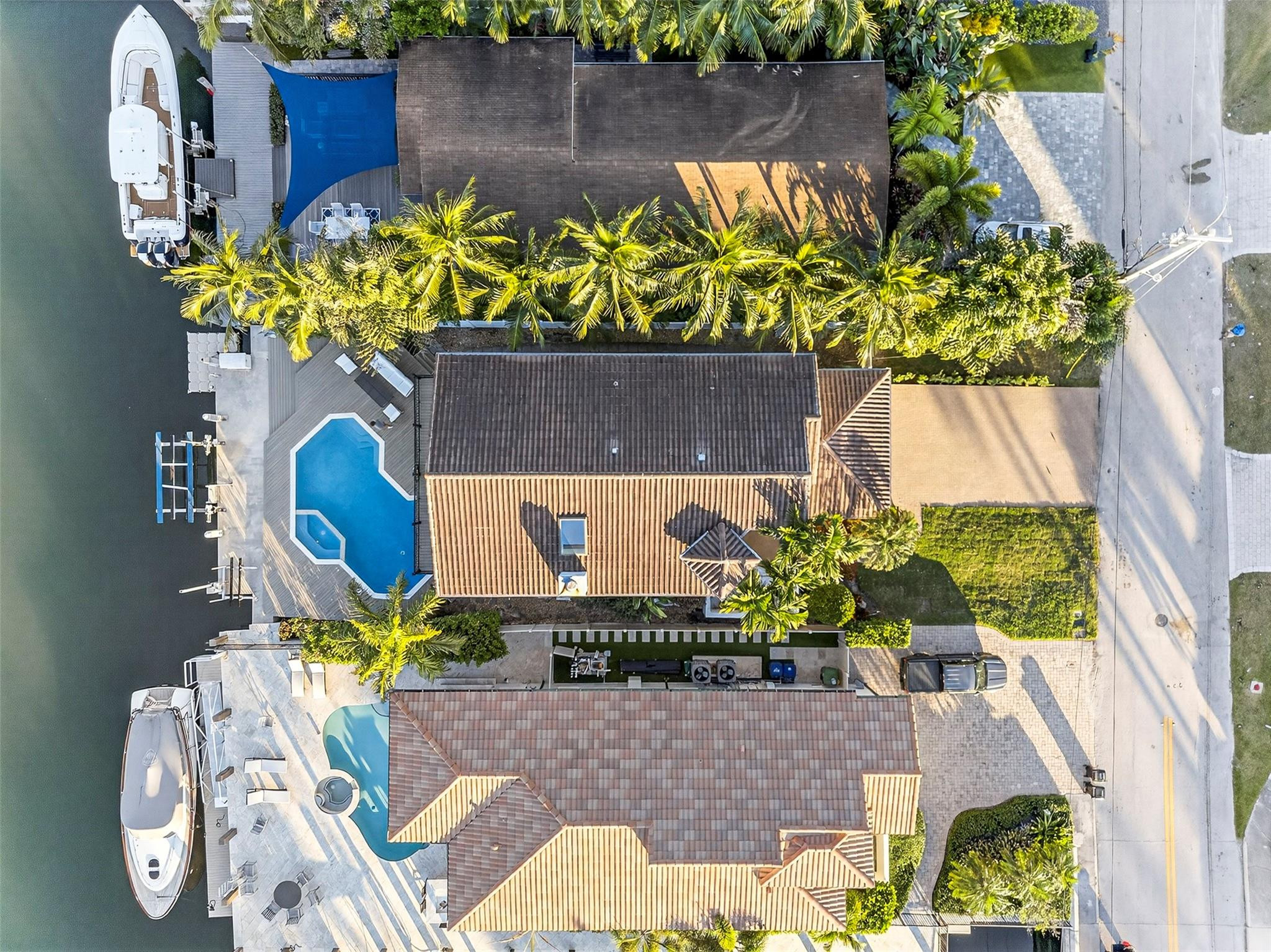 main property photo 76