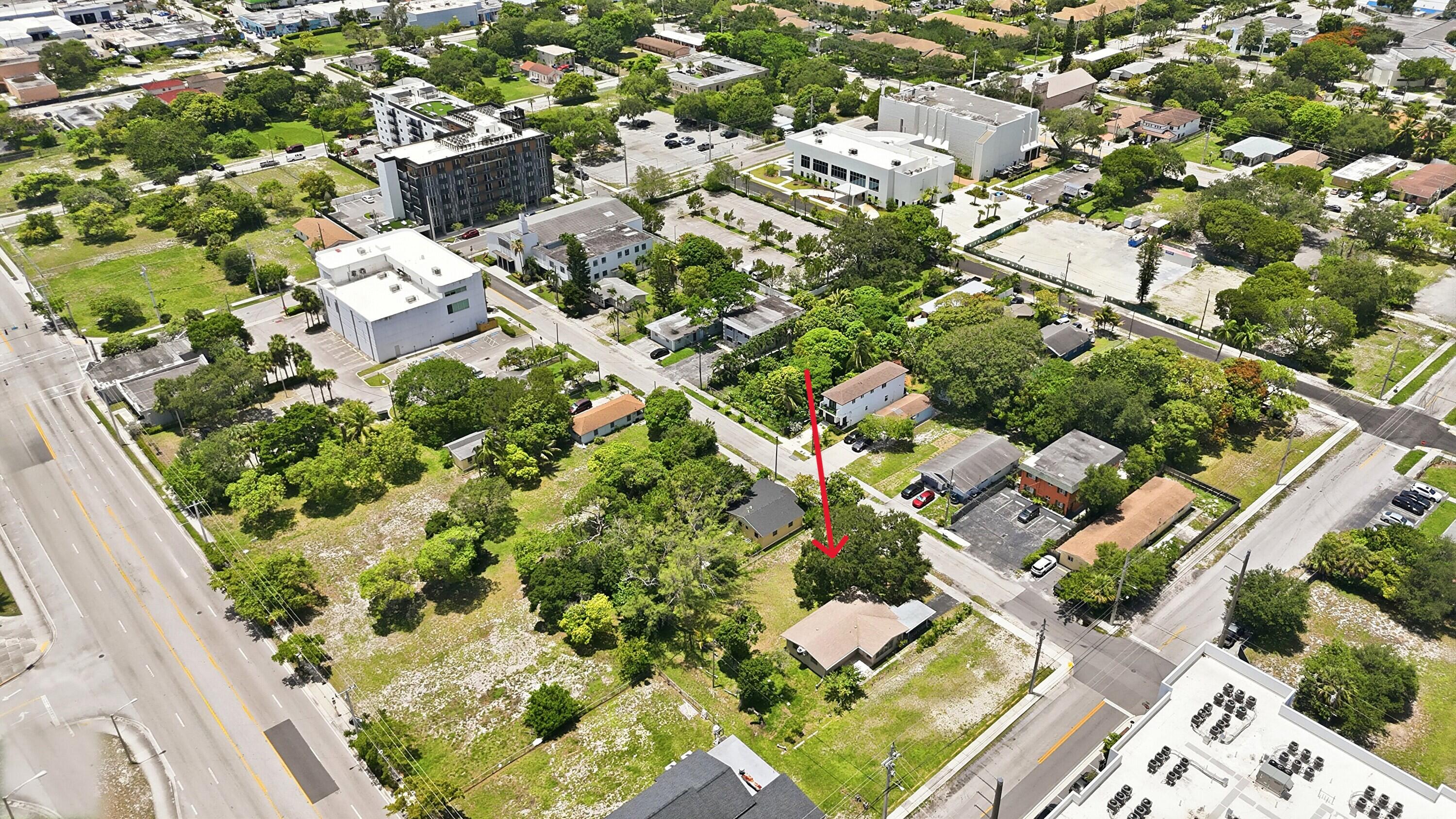 main property photo 16
