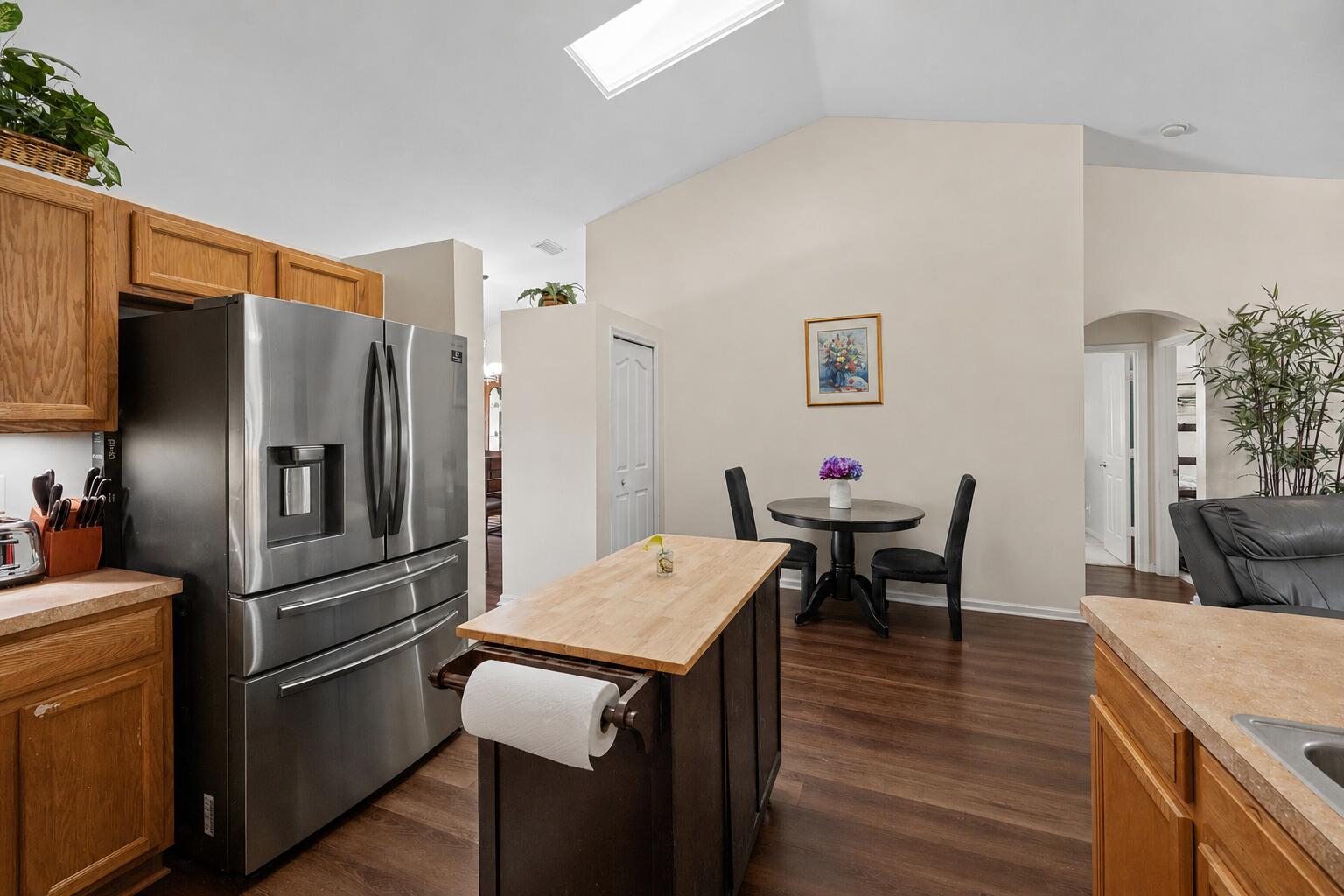 main property photo 16