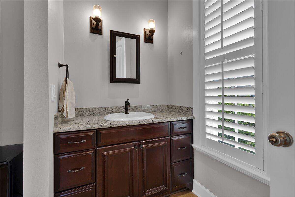 main property photo 75