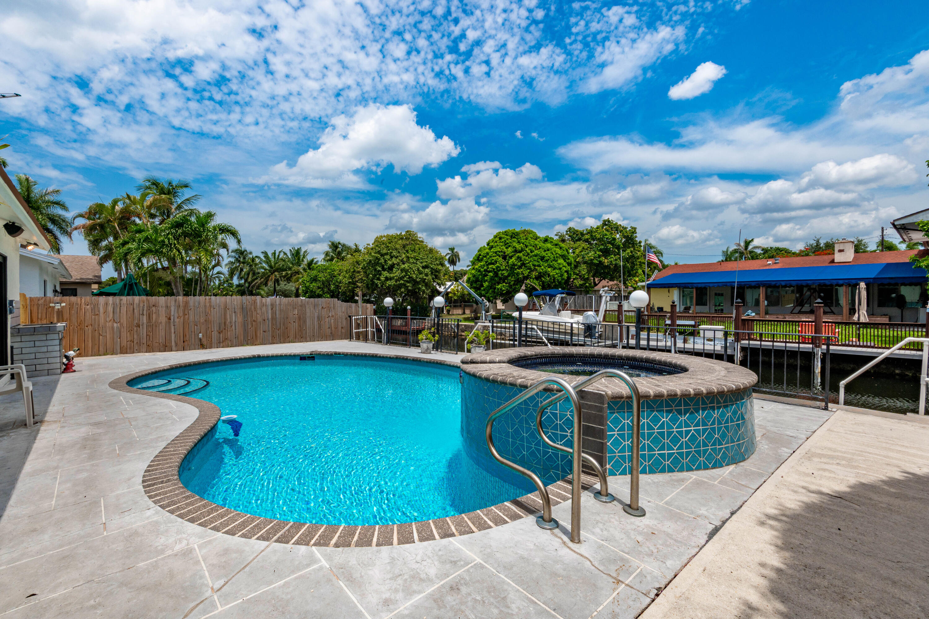 main property photo 61