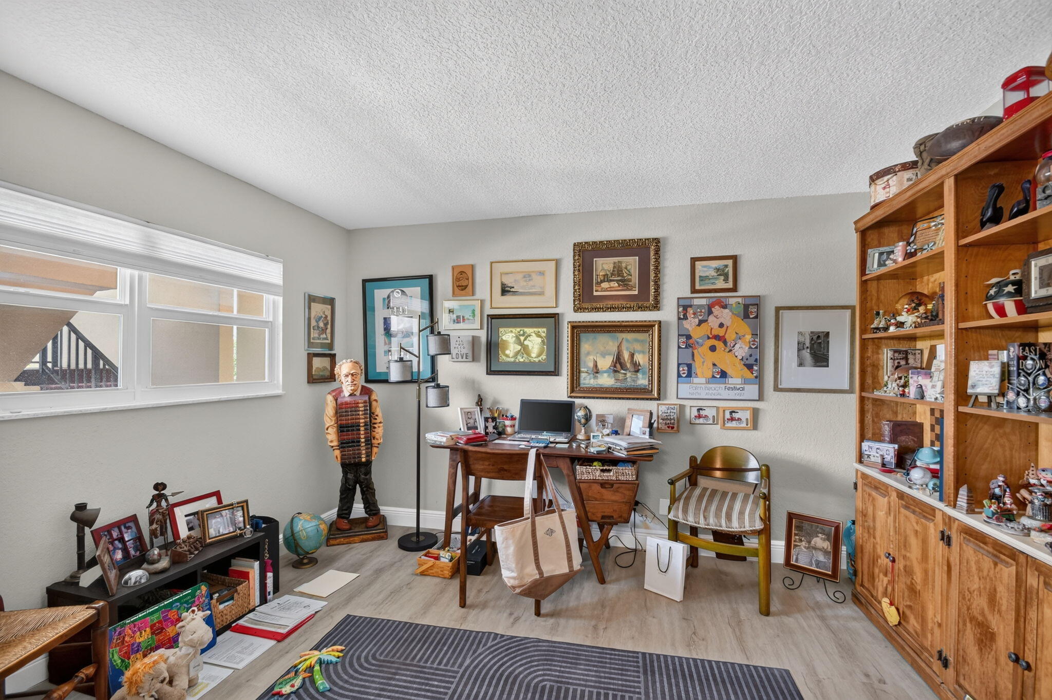 main property photo 25